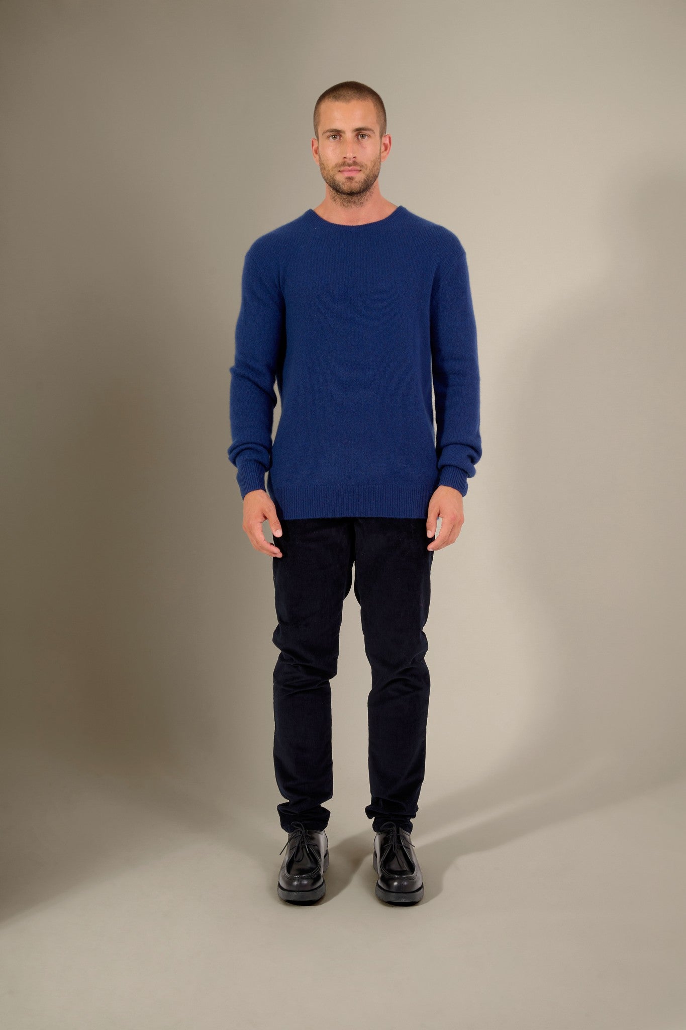 eden pull col rond 4 fils minuit 100% cachemire