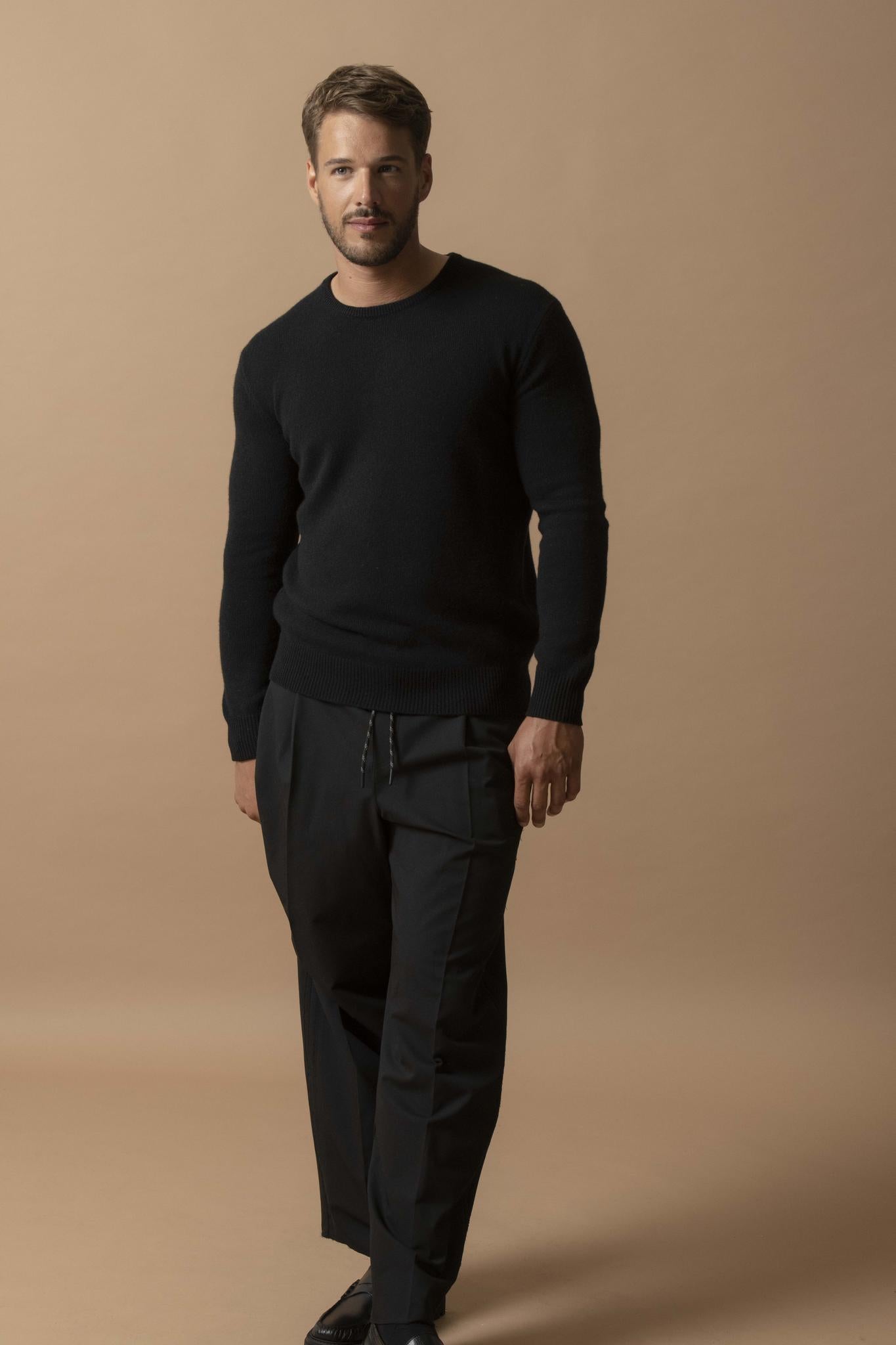 EDEN pull col rond 4 fils noir 100% cachemire