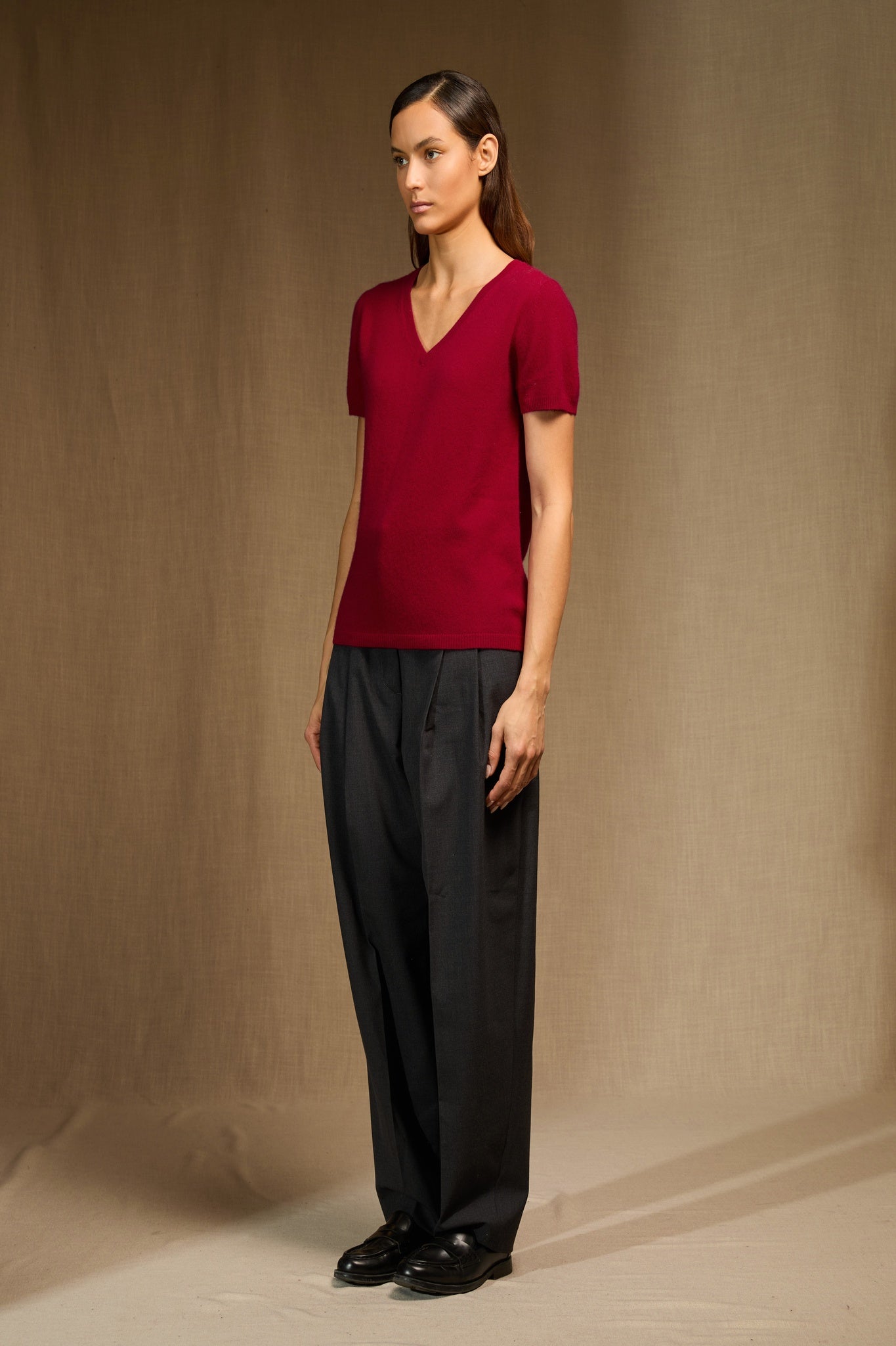 EFIMIA t-shirt col v framboise 100% cachemire