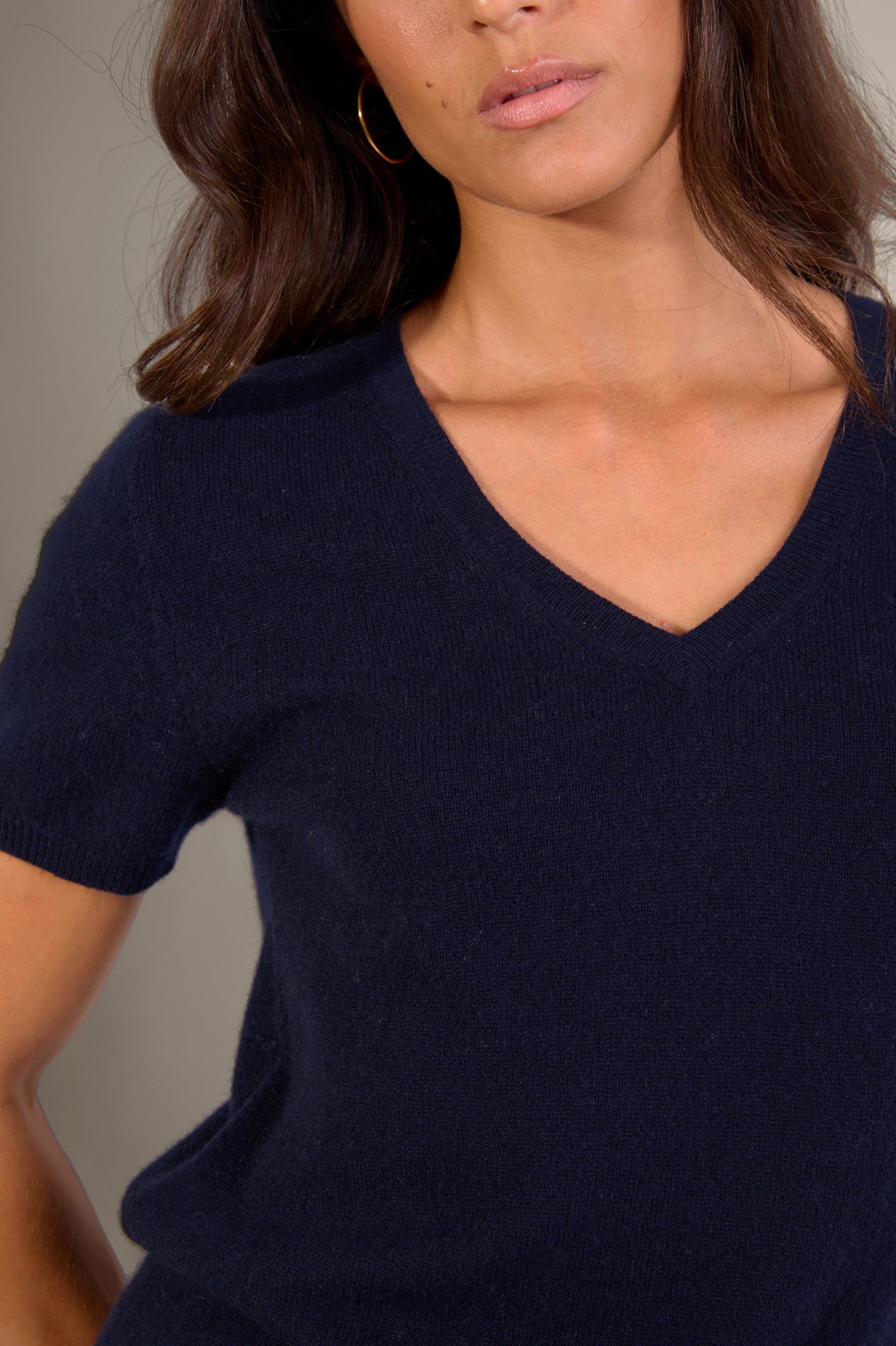 efimia t-shirt col v navy 100% cachemire