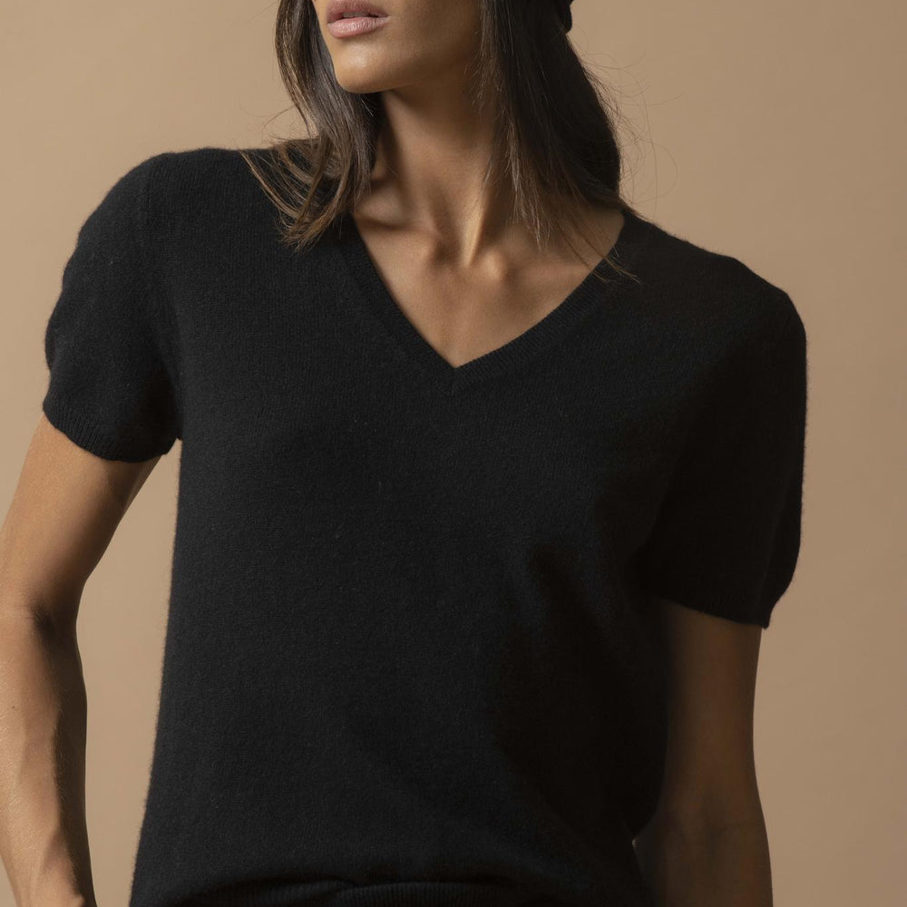 EFIMIA t-shirt col v noir 100% cachemire