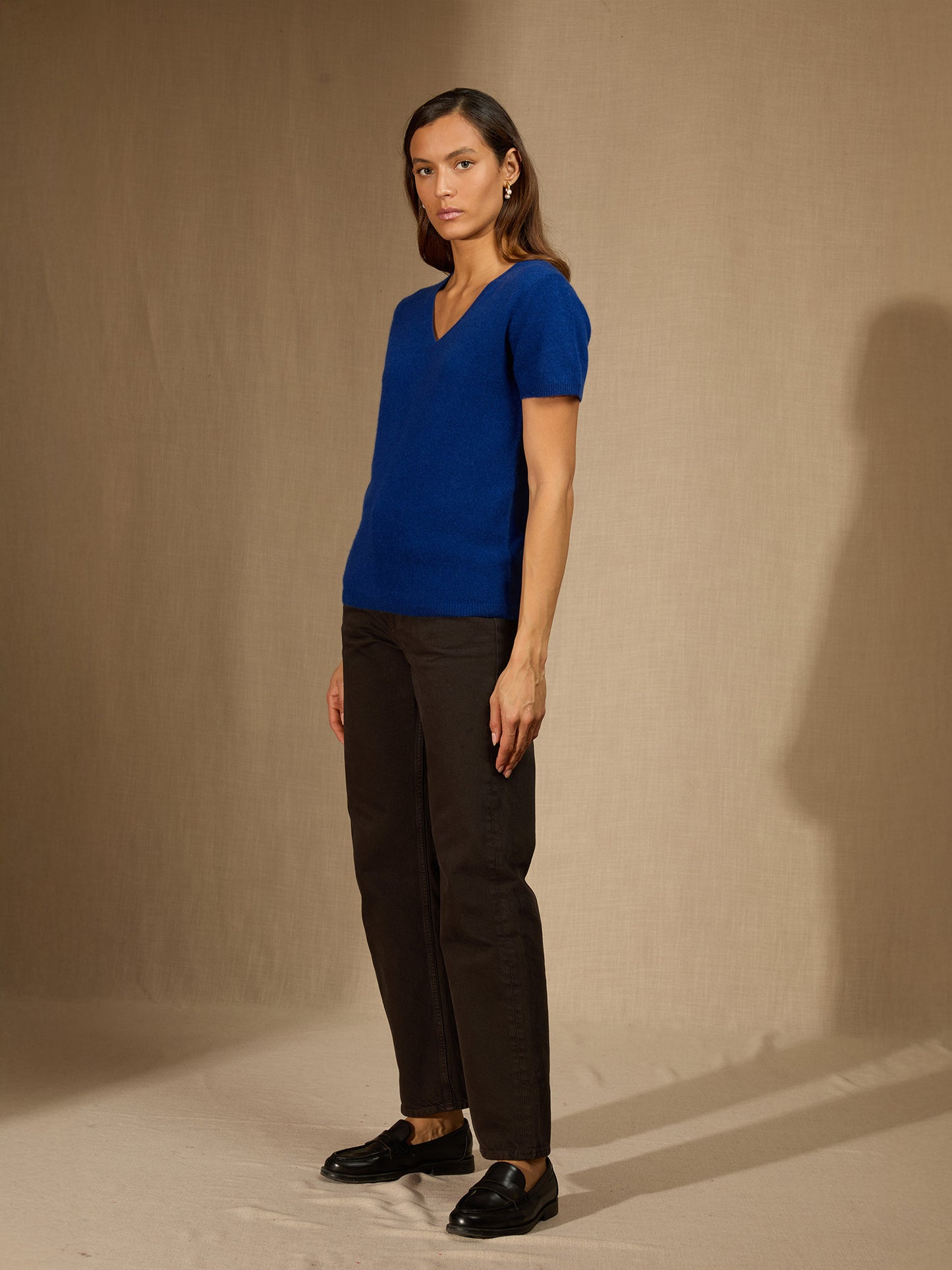 EFIMIA t-shirt col v outremer 100% cachemire