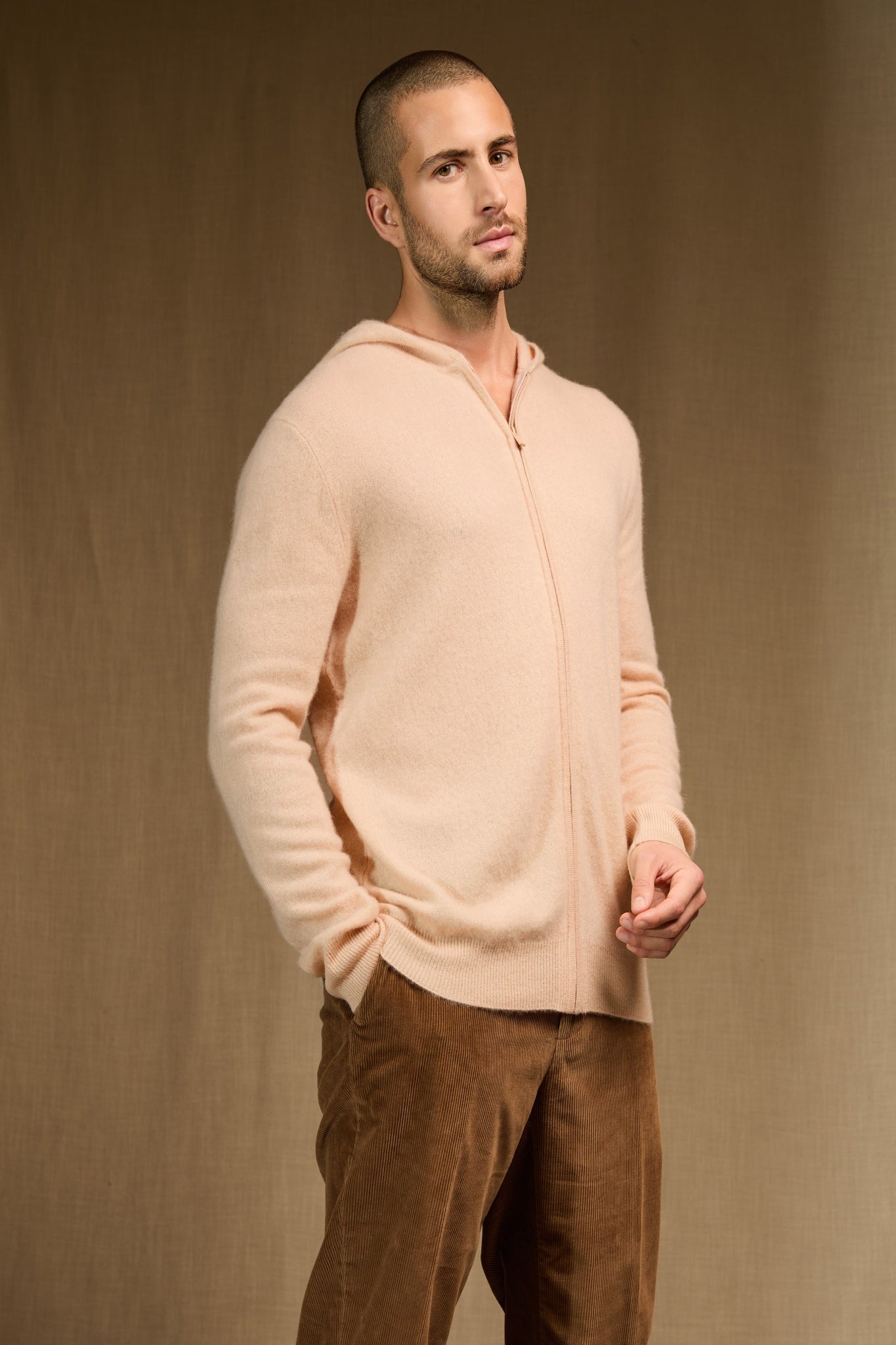 eldo gilet zippé capuche beige 100% cachemire