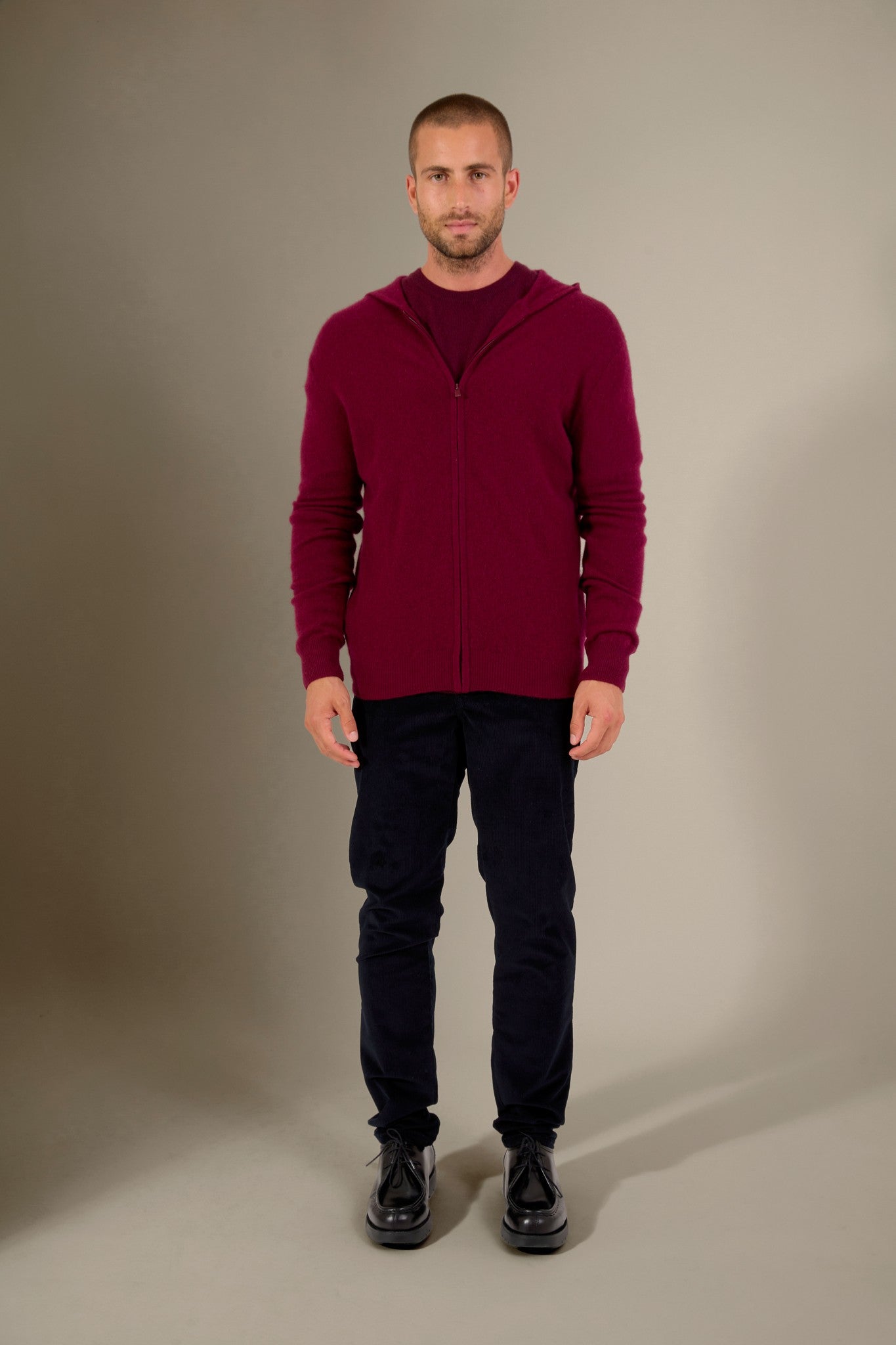 eldo gilet zippé capuche bordeaux 100% cachemire