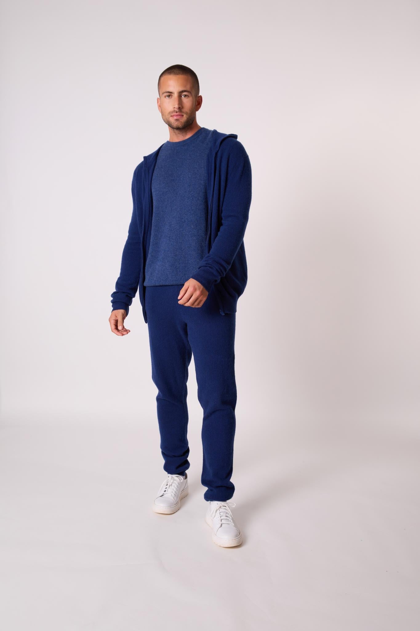 ELDO gilet zippé capuche minuit 100% cachemire