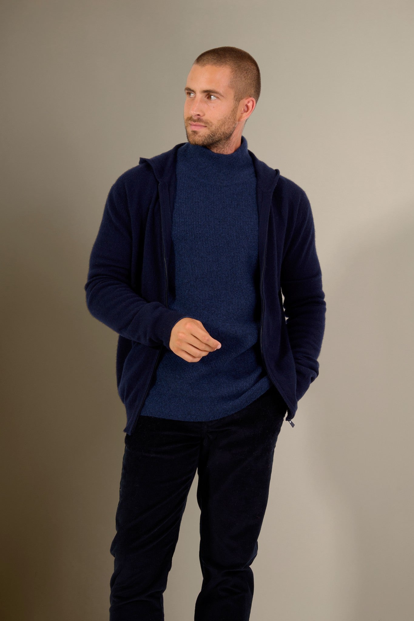 eldo gilet zippé capuche navy 100% cachemire