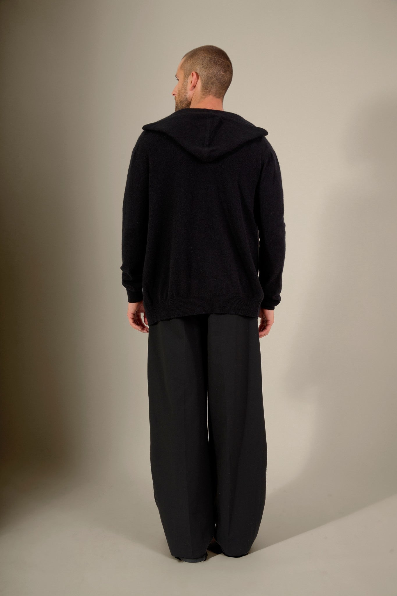 eldo gilet zippé capuche noir 100% cachemire