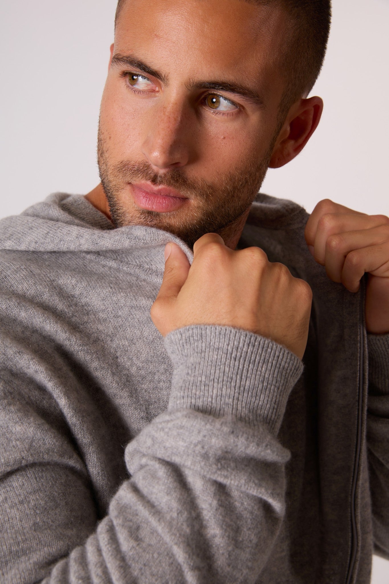 eldo gilet zippé capuche nuage chiné 100% cachemire