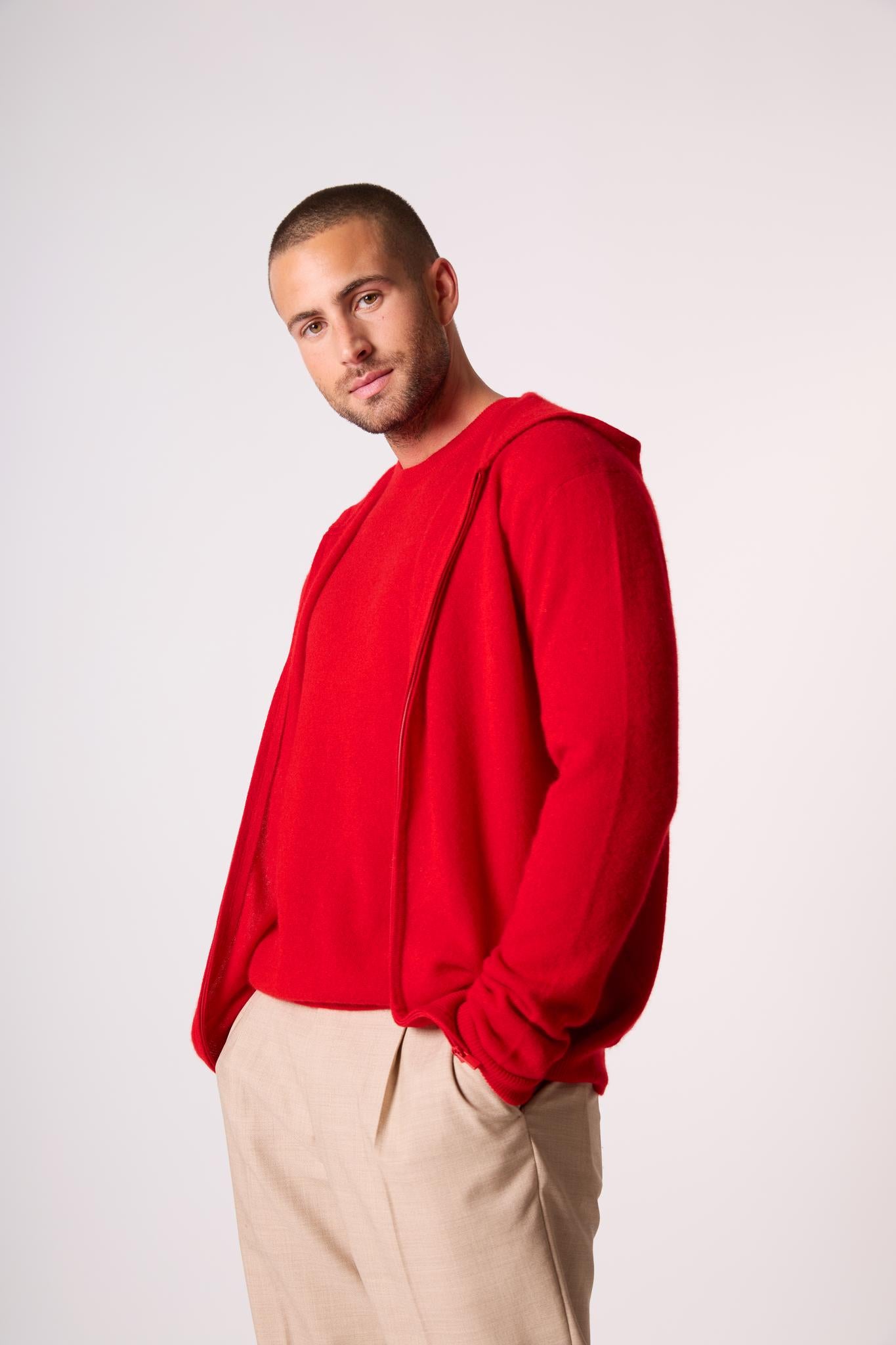 ELDO gilet zippé capuche rouge 100% cachemire