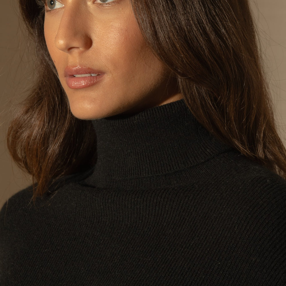 elly pull col roulé noir 100% cachemire