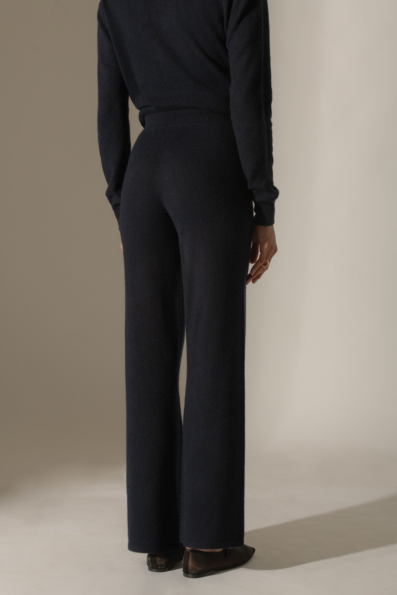 eloa pantalon large navy 100% cachemire