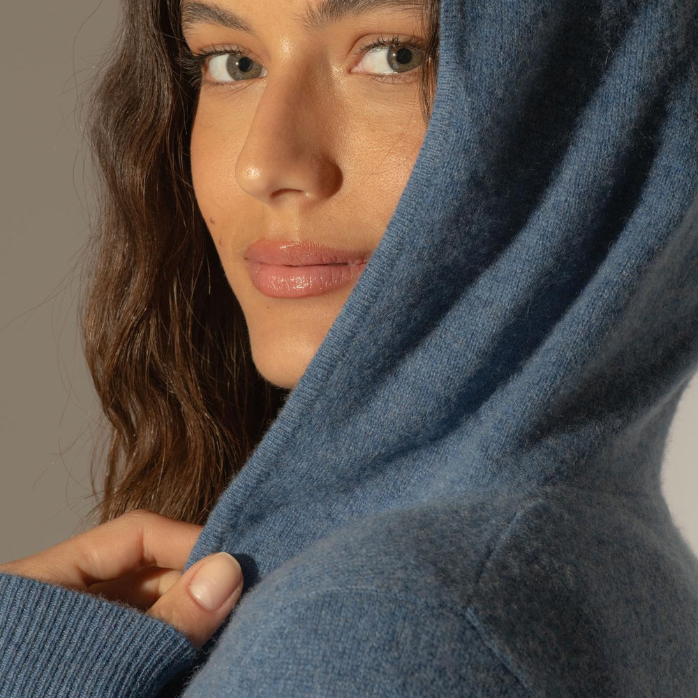 EMMA gilet zippé capuche bleu denim 100% cachemire