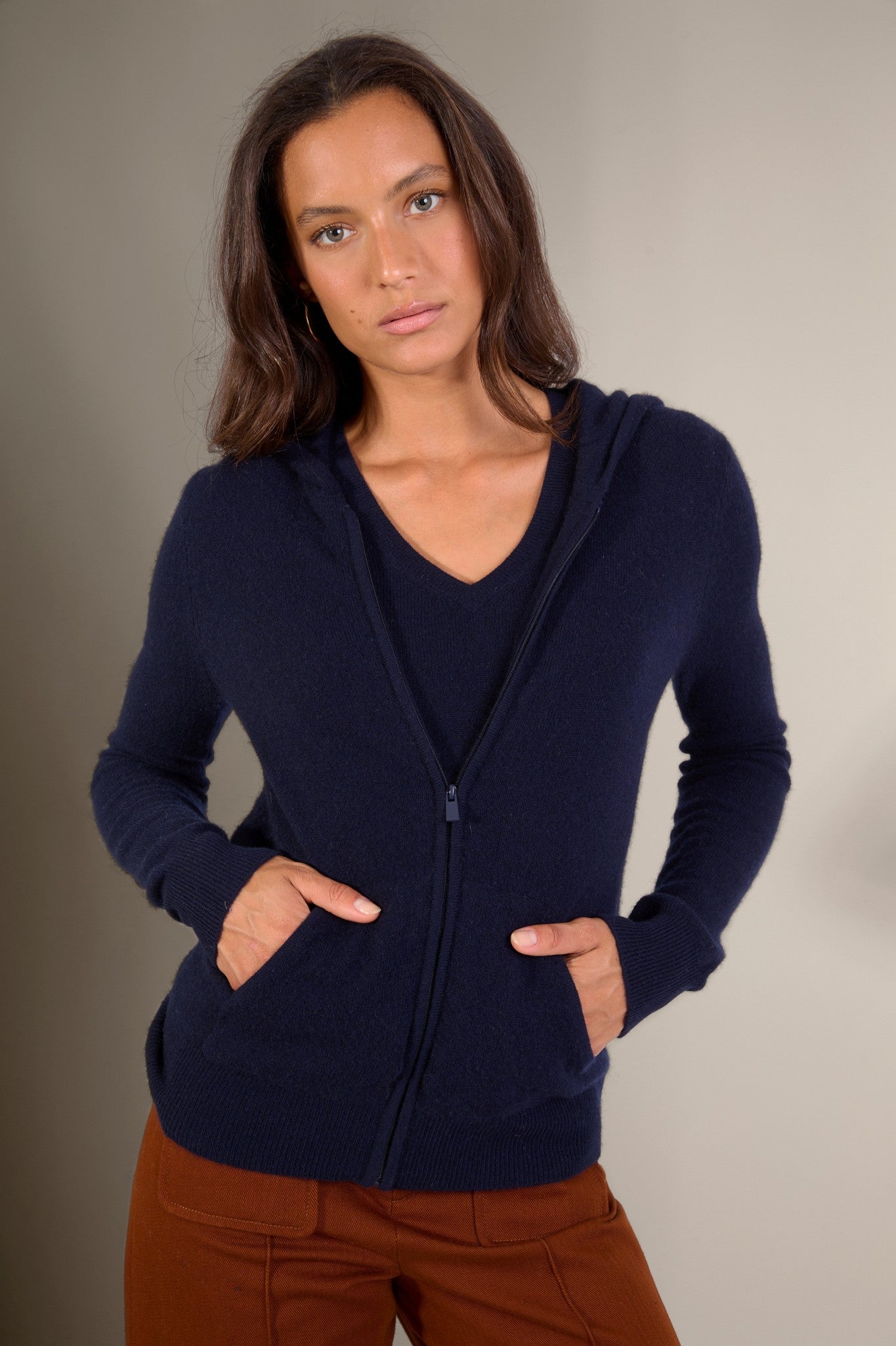 emma gilet zippé capuche navy 100% cachemire
