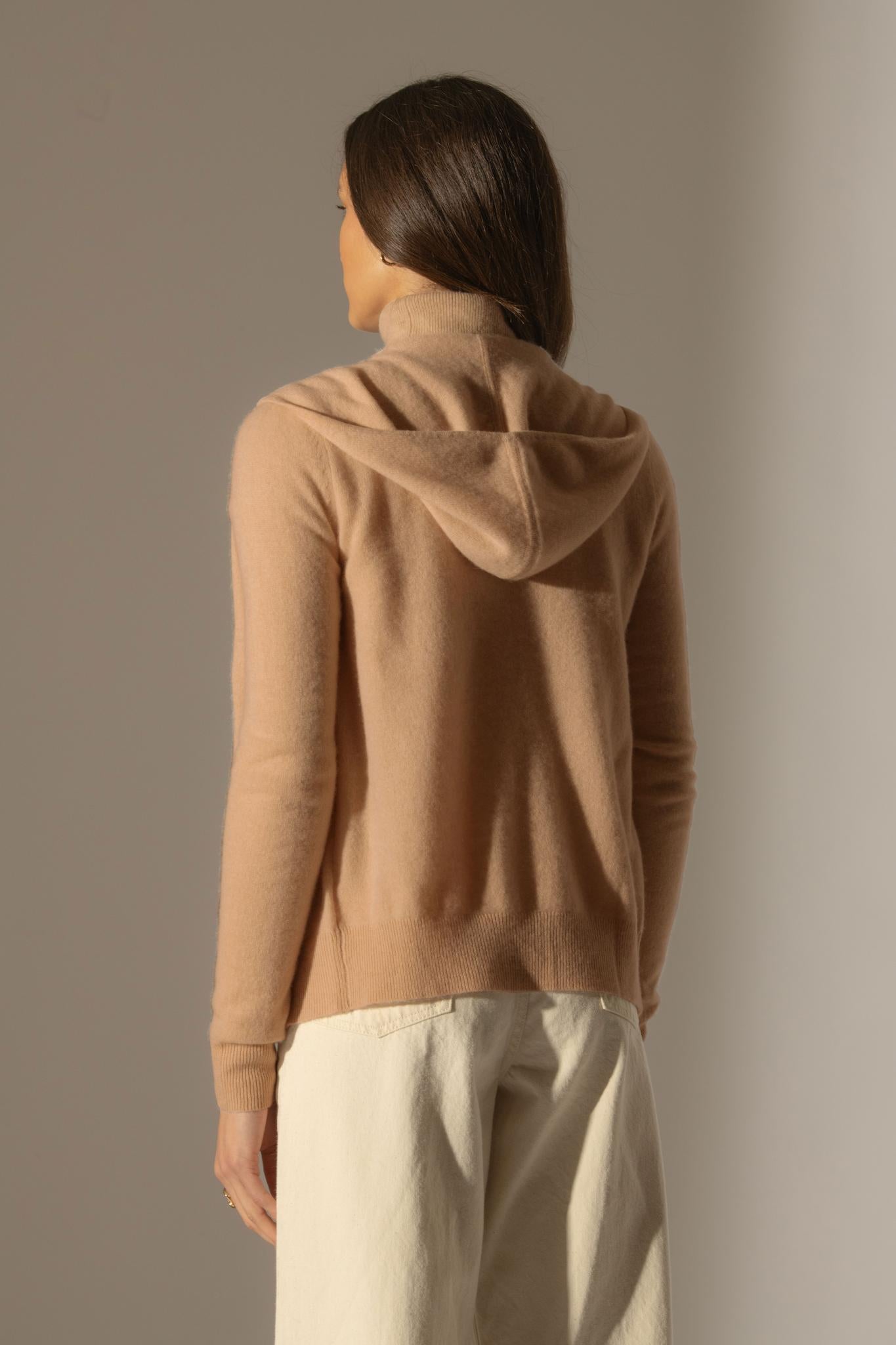 EMMA gilet zippé capuche sahara 100% cachemire