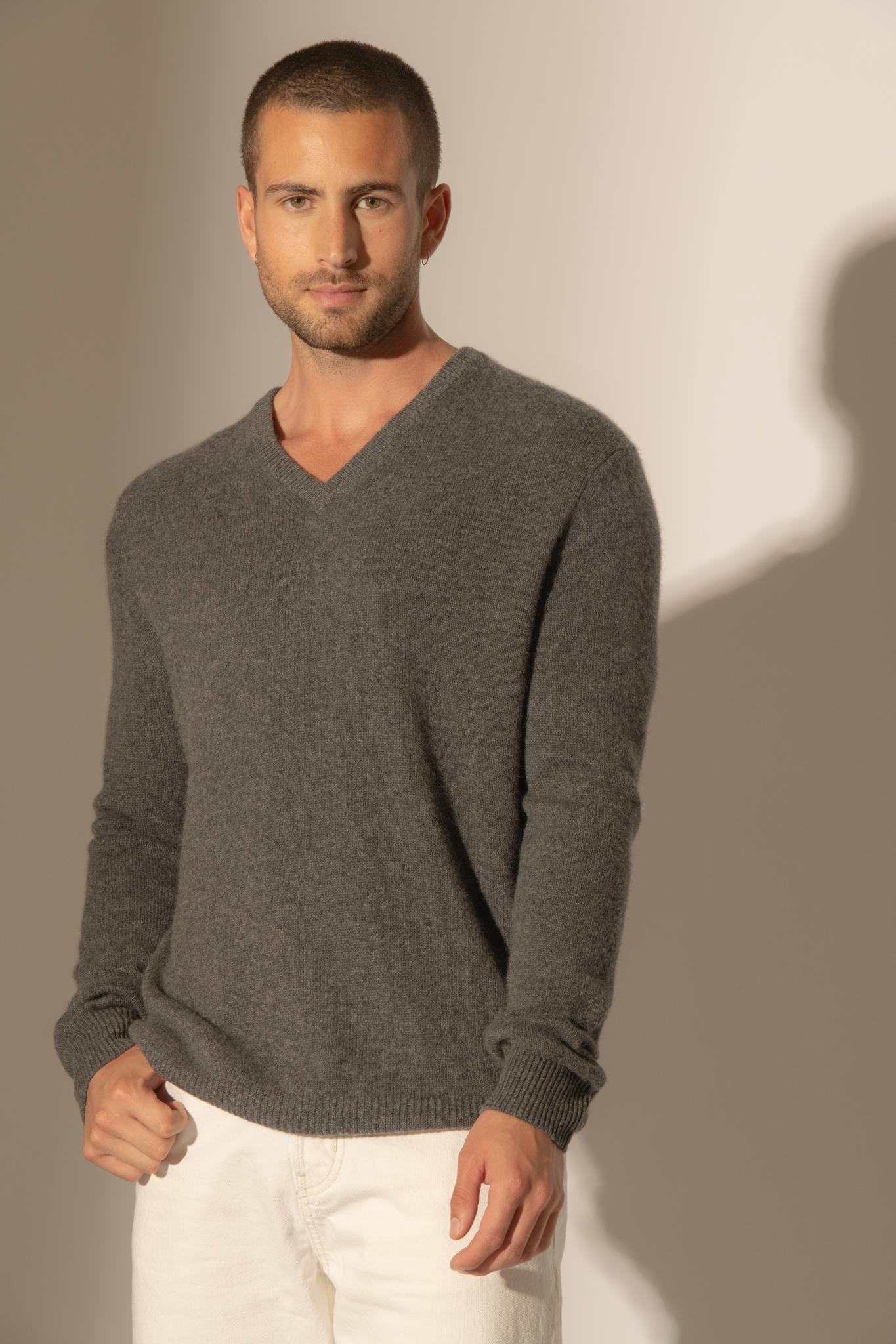 ENZO pull col v 4 fils anthracite chiné 100% cachemire