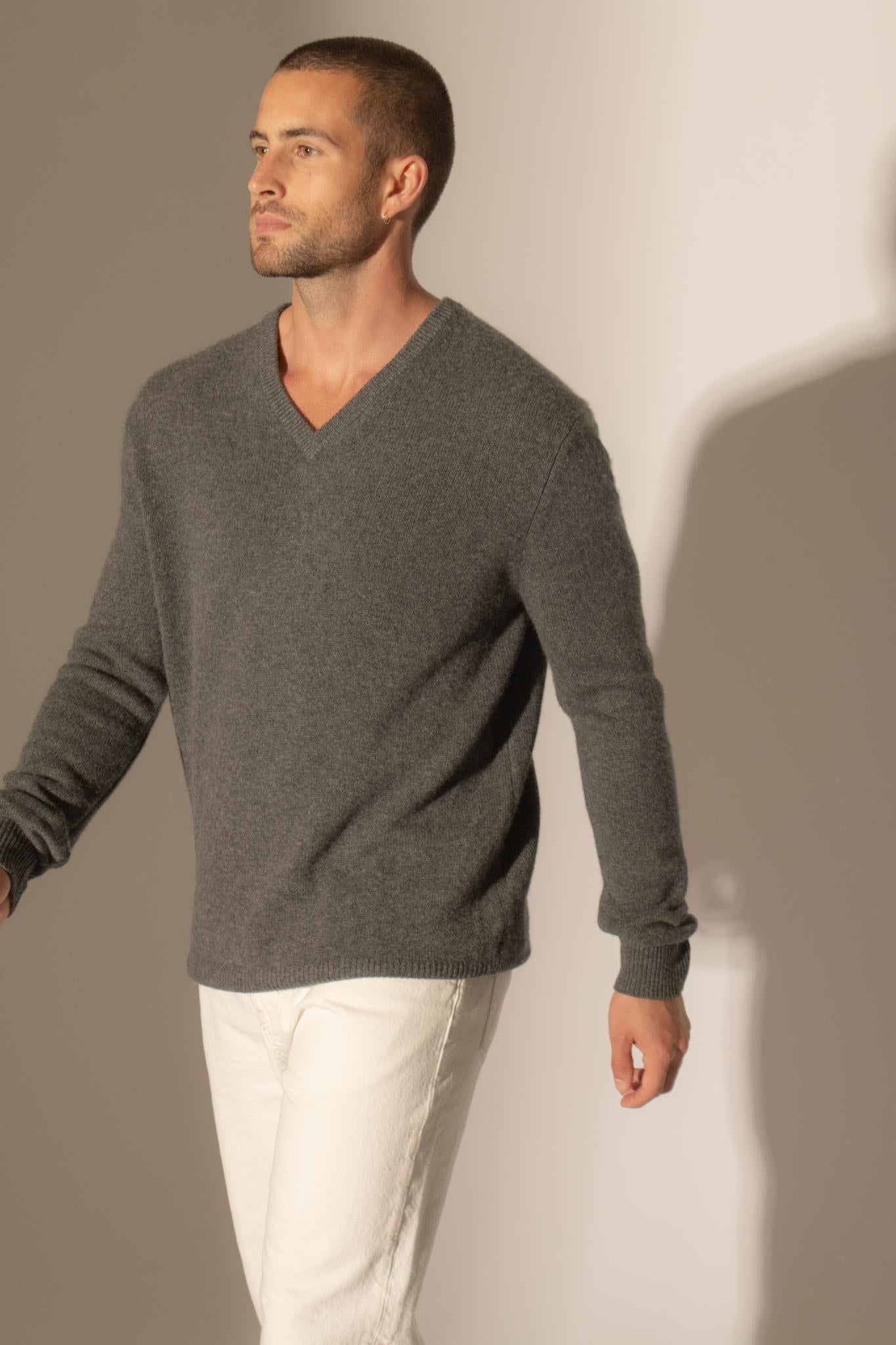 ENZO pull col v 4 fils anthracite chiné 100% cachemire