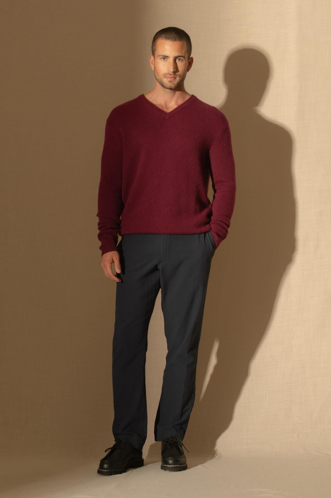 ENZO pull col v 4 fils bordeaux 100% cachemire