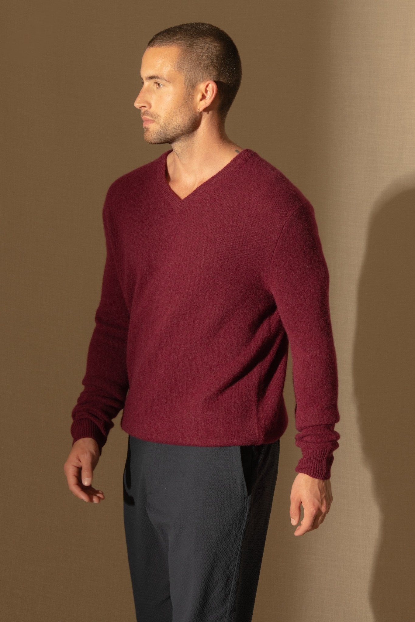 enzo pull col v 4 fils bordeaux 100% cachemire