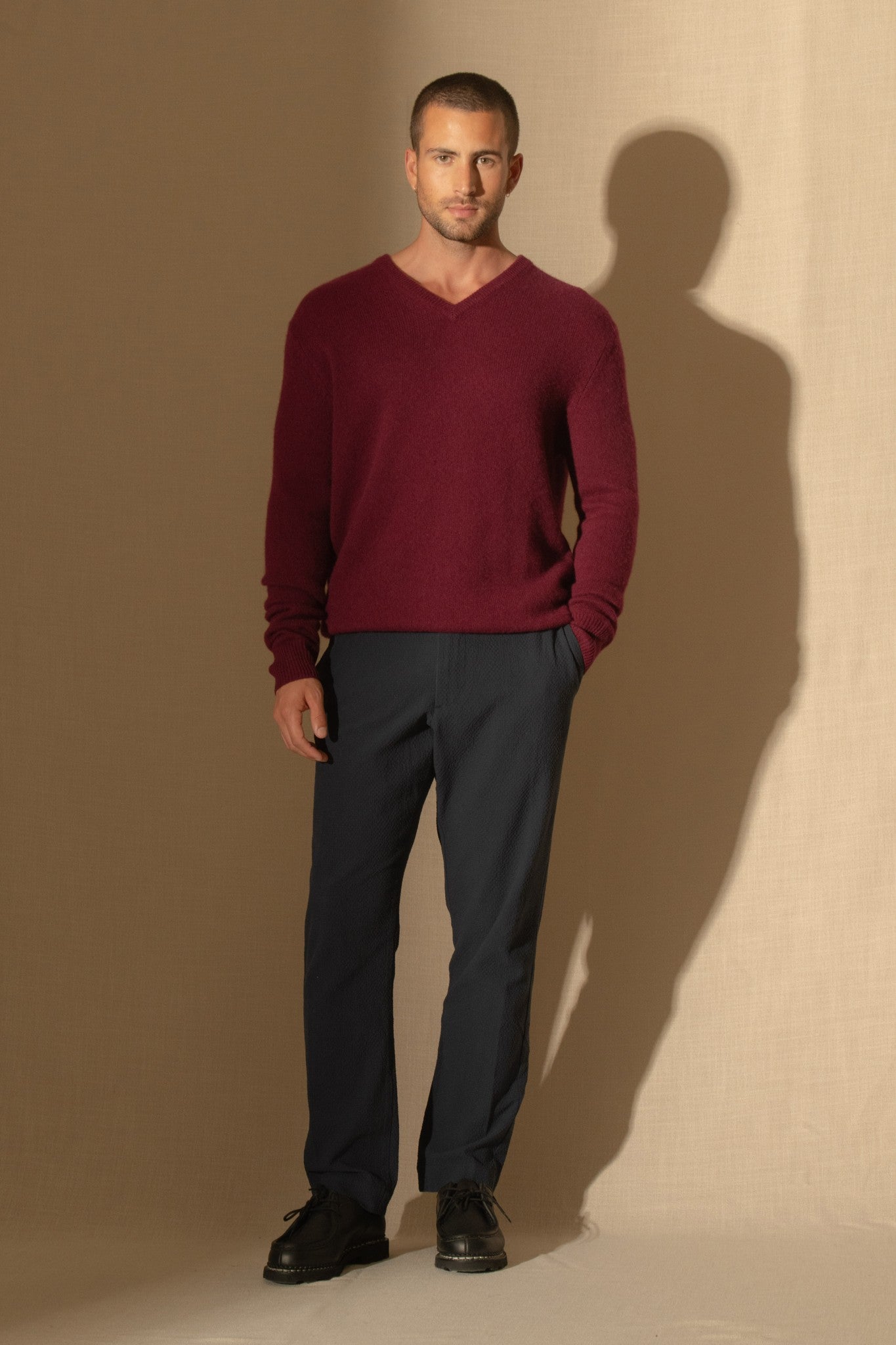 enzo pull col v 4 fils bordeaux 100% cachemire