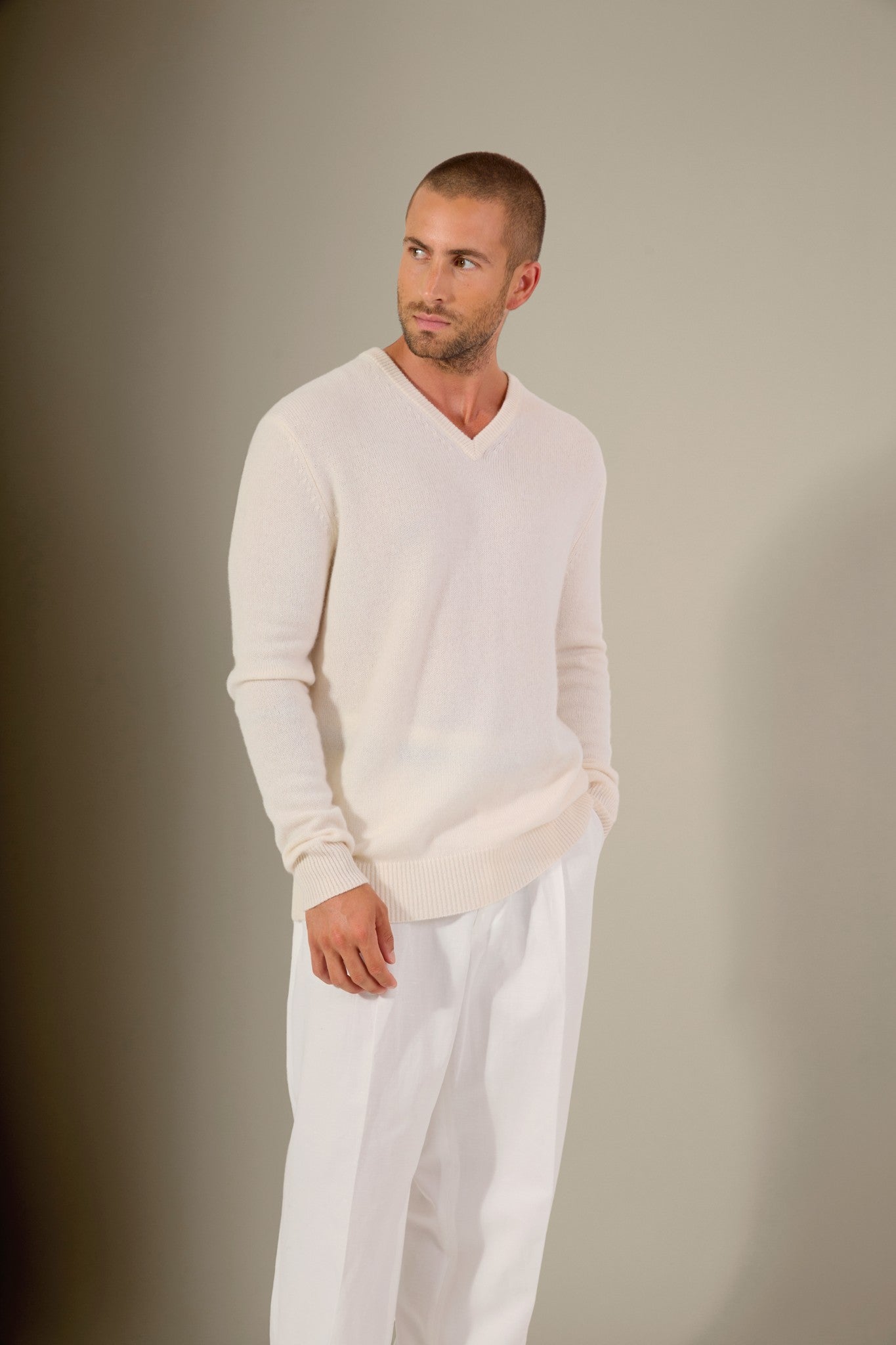 enzo pull col v 4 fils neige 100% cachemire