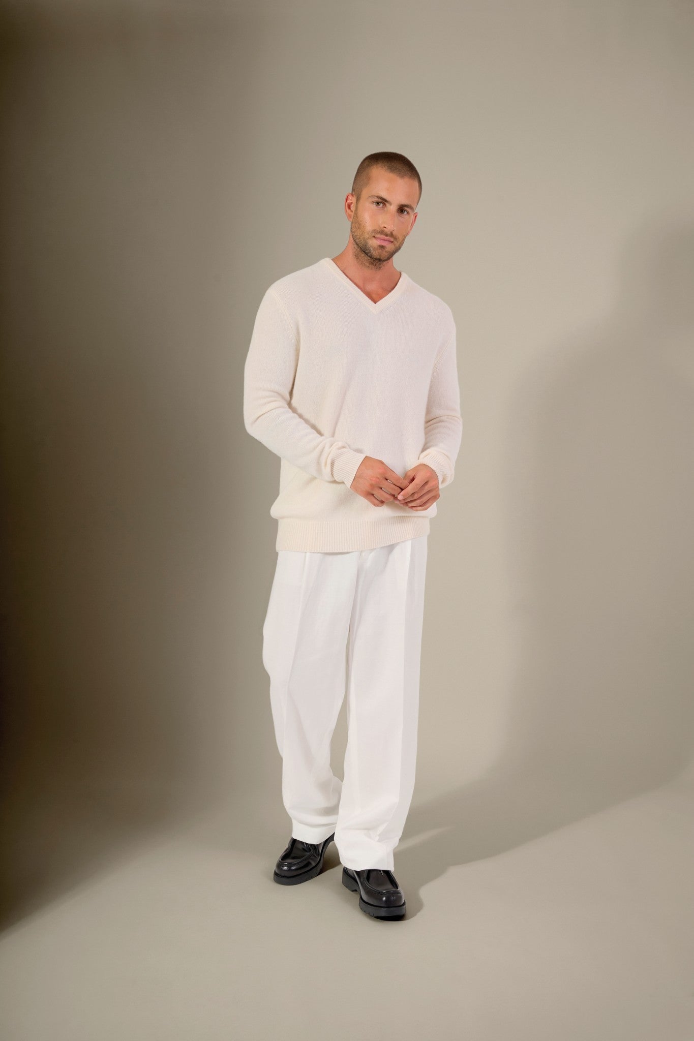 enzo pull col v 4 fils neige 100% cachemire