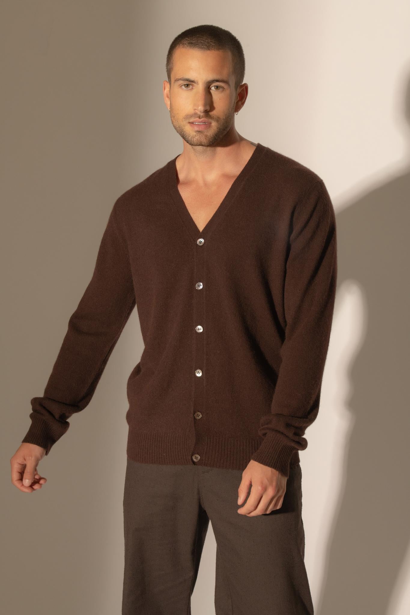 ERROL cardigan col v choco 100% cachemire