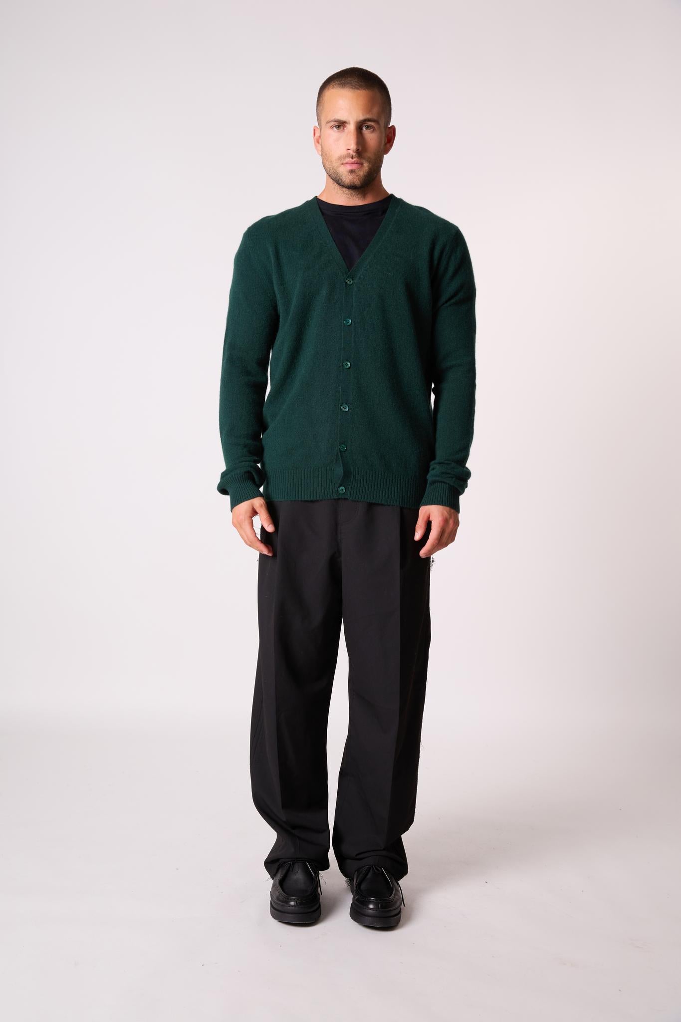 ERROL cardigan col v cyprès 100% cachemire