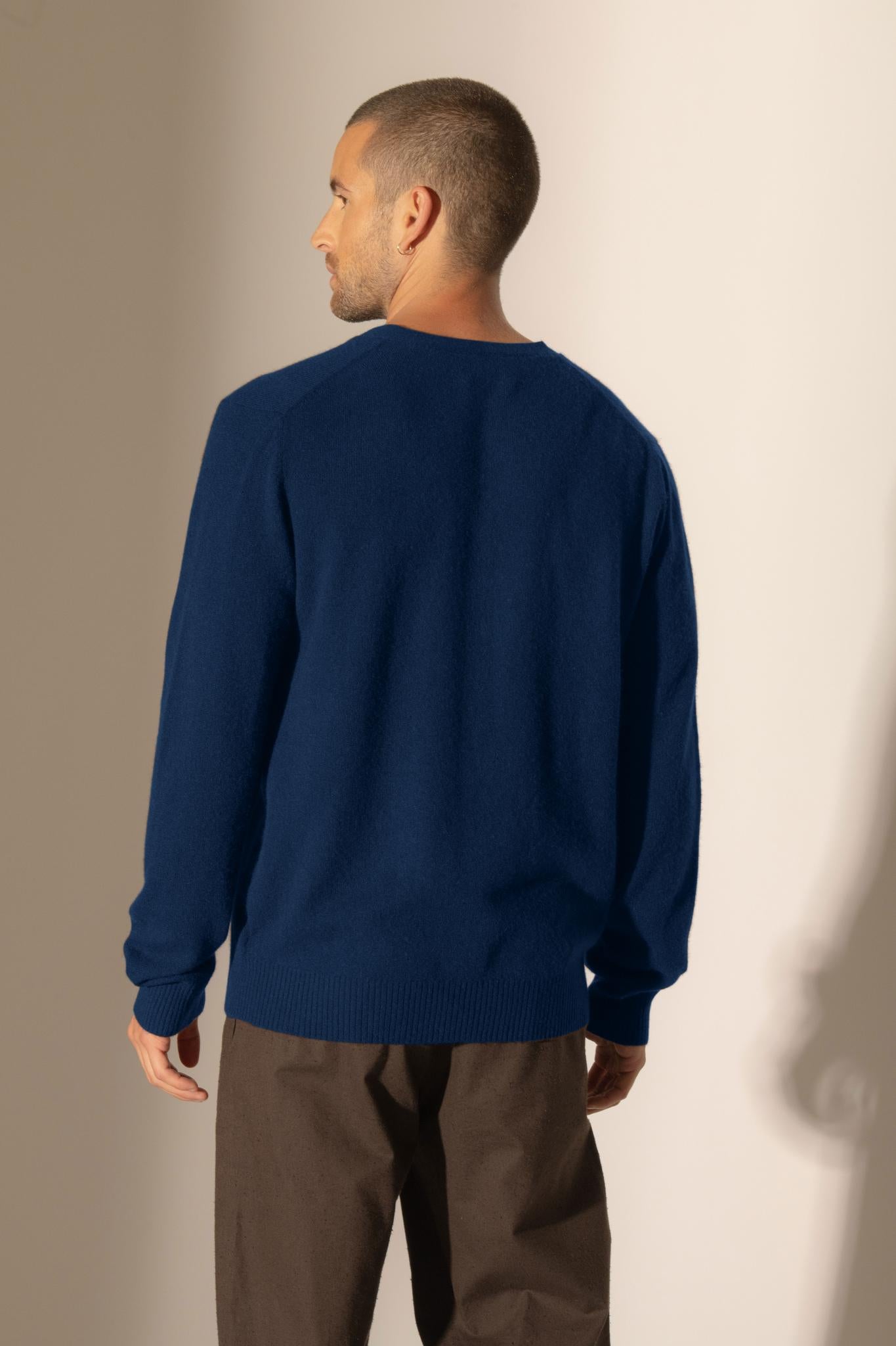ERROL cardigan col v minuit 100% cachemire