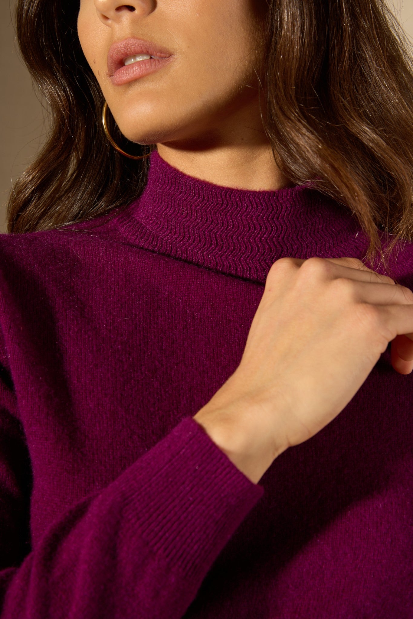 evelina pull col montant prune 100% cachemire