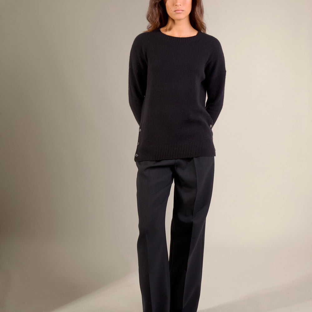 ferela pull col rond 4 fils boutons sur les fentes noir 100% cachemire