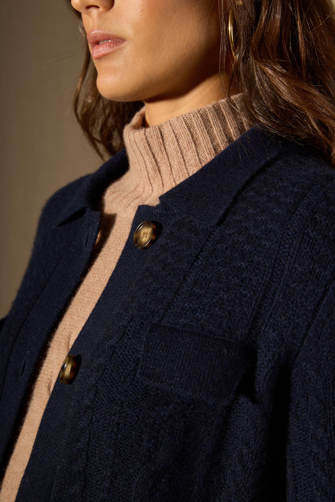 FRIUME veste boutonnée col chemise 6 fils navy 100% cachemire
