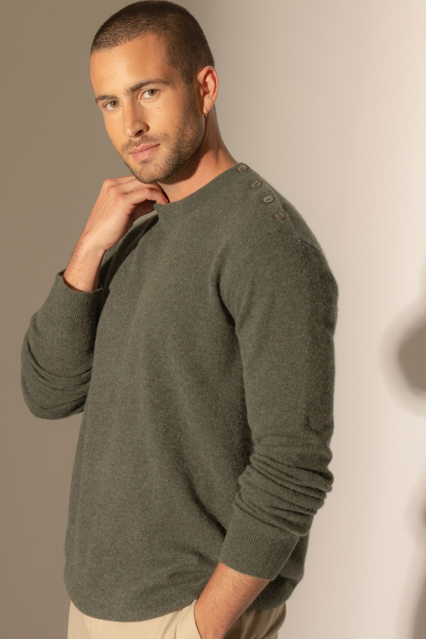 gabriel pull col rond marin kaki chiné 100% cachemire