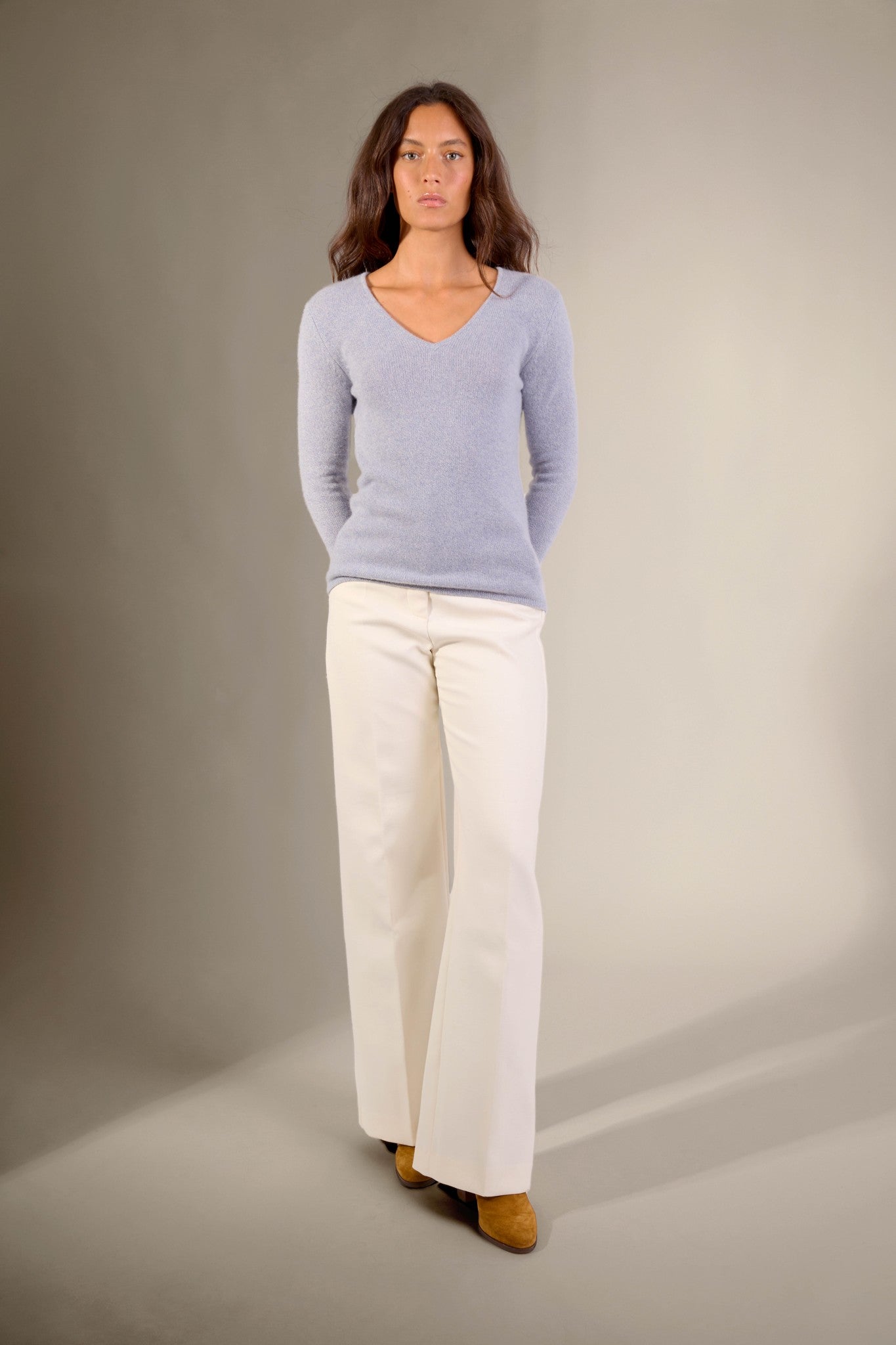 gaby pull col v 4 fils bleu ivoire 100% cachemire