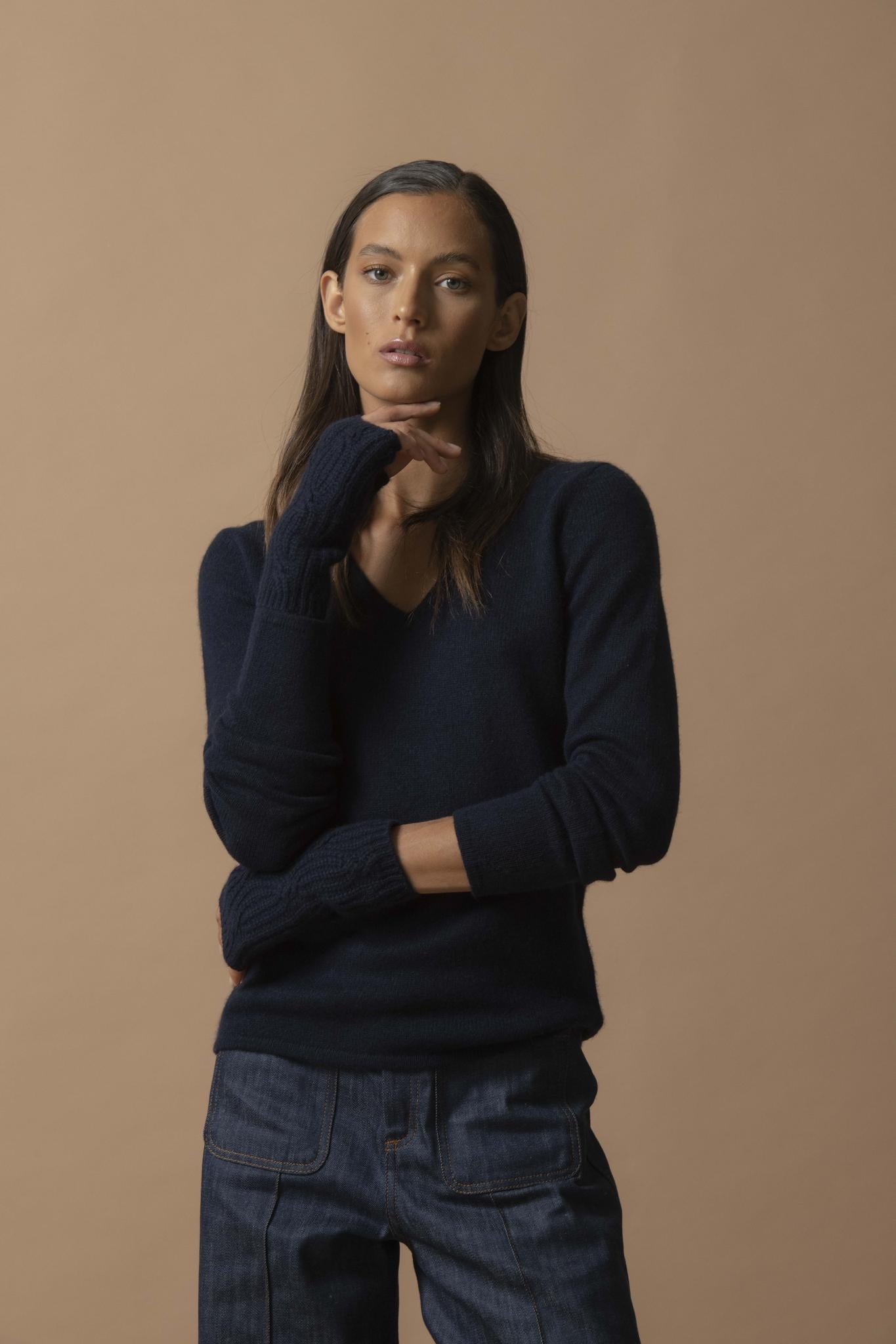 GABY pull col v 4 fils navy 100% cachemire