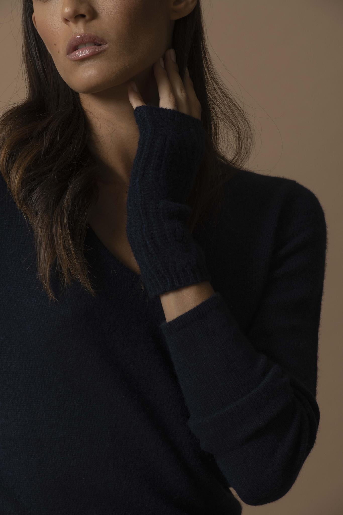 GABY pull col v 4 fils navy 100% cachemire