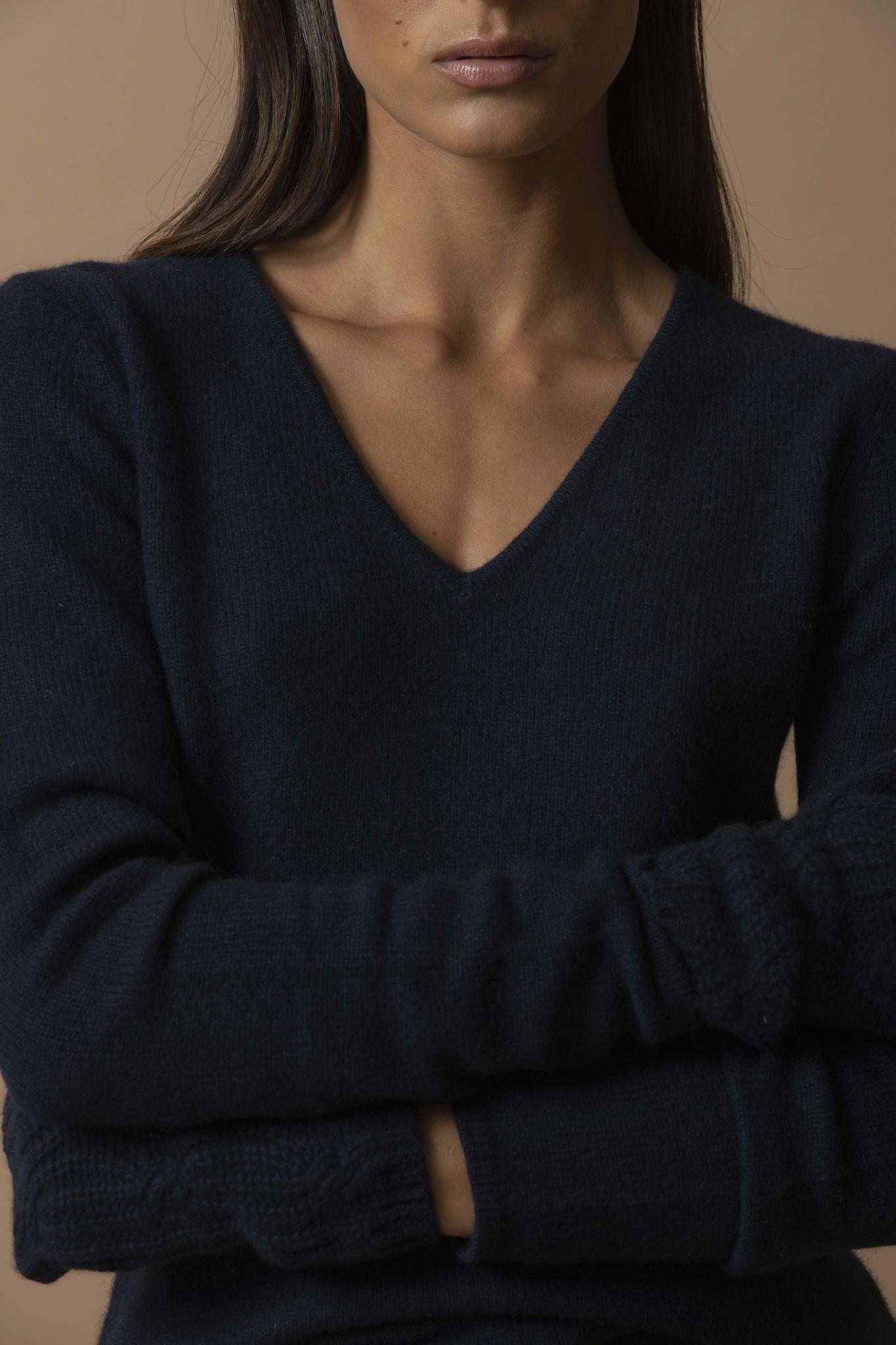GABY pull col v 4 fils navy 100% cachemire