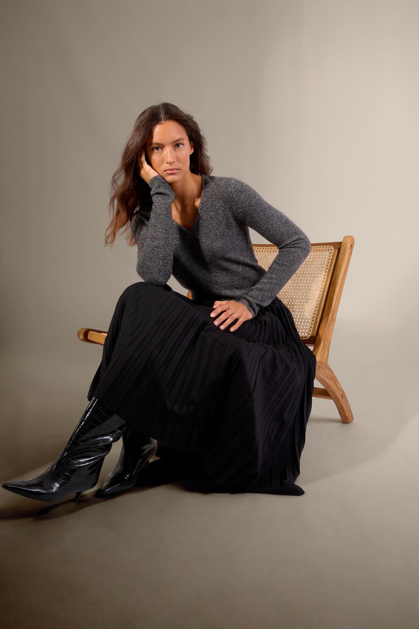 gaby pull col v 4 fils noir/blanc 100% cachemire