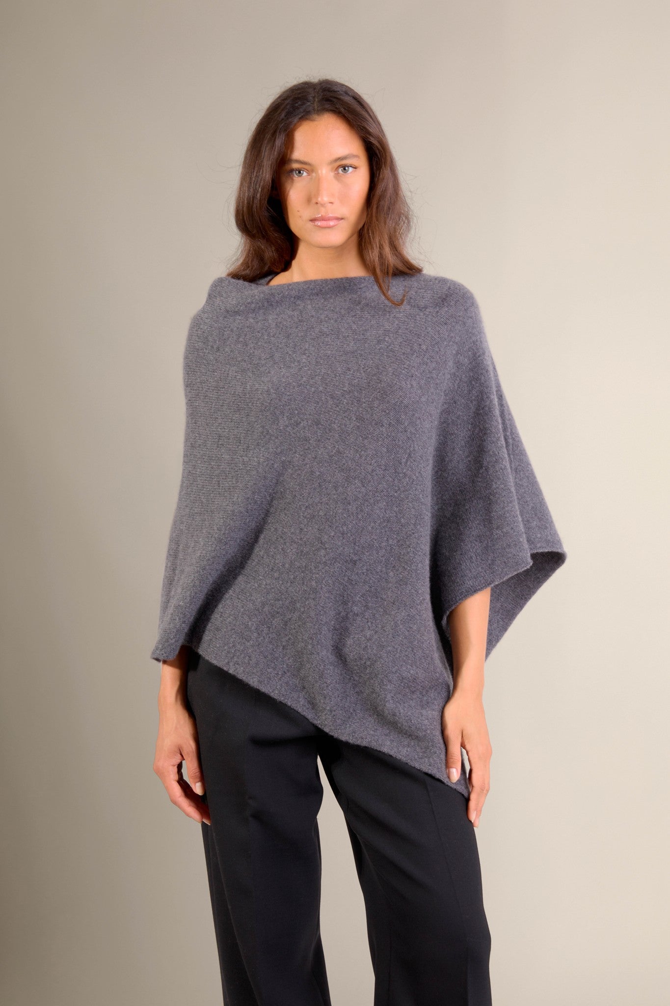 georgia poncho 4 fils anthracite chiné 100% cachemire