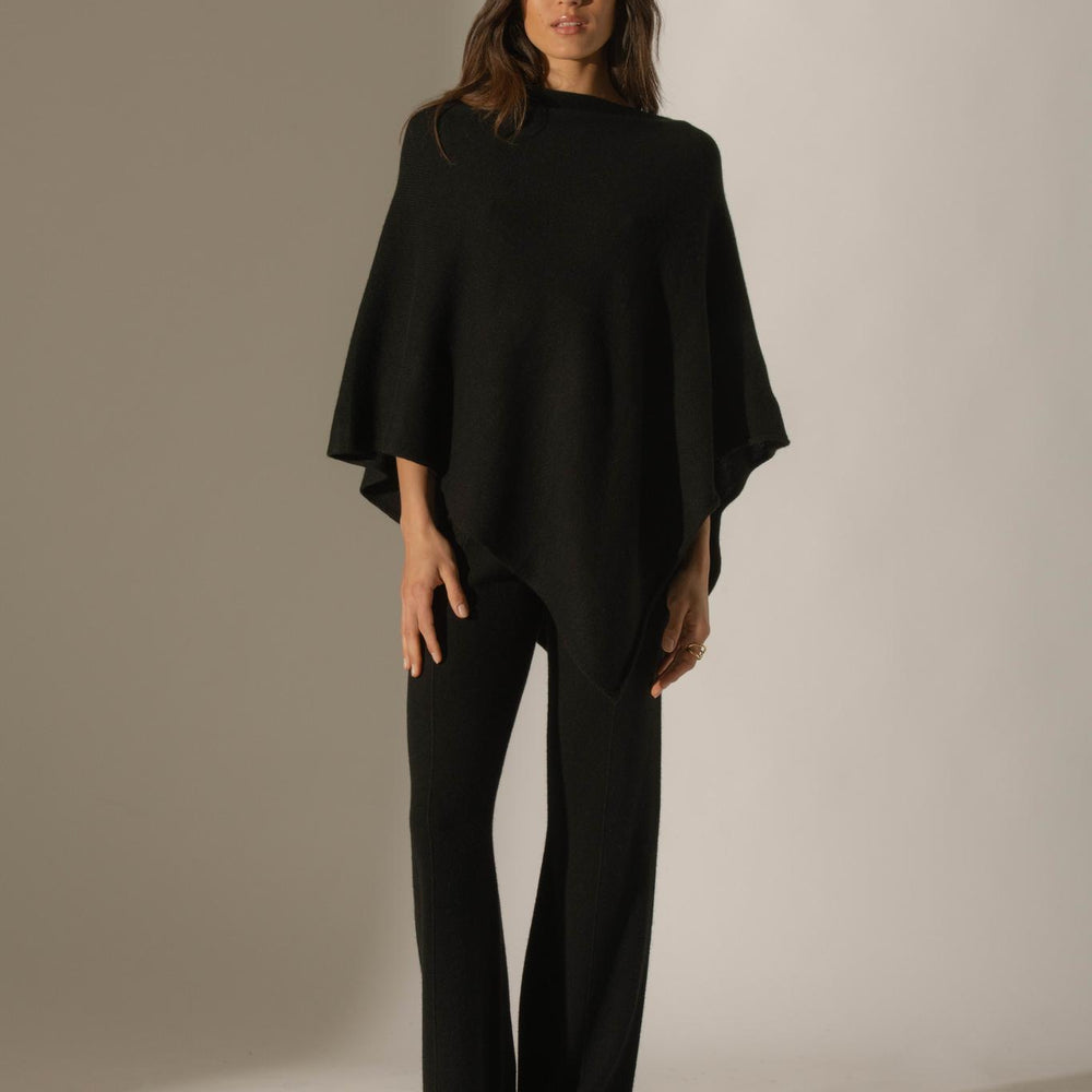 GEORGIA poncho 4 fils noir 100% cachemire