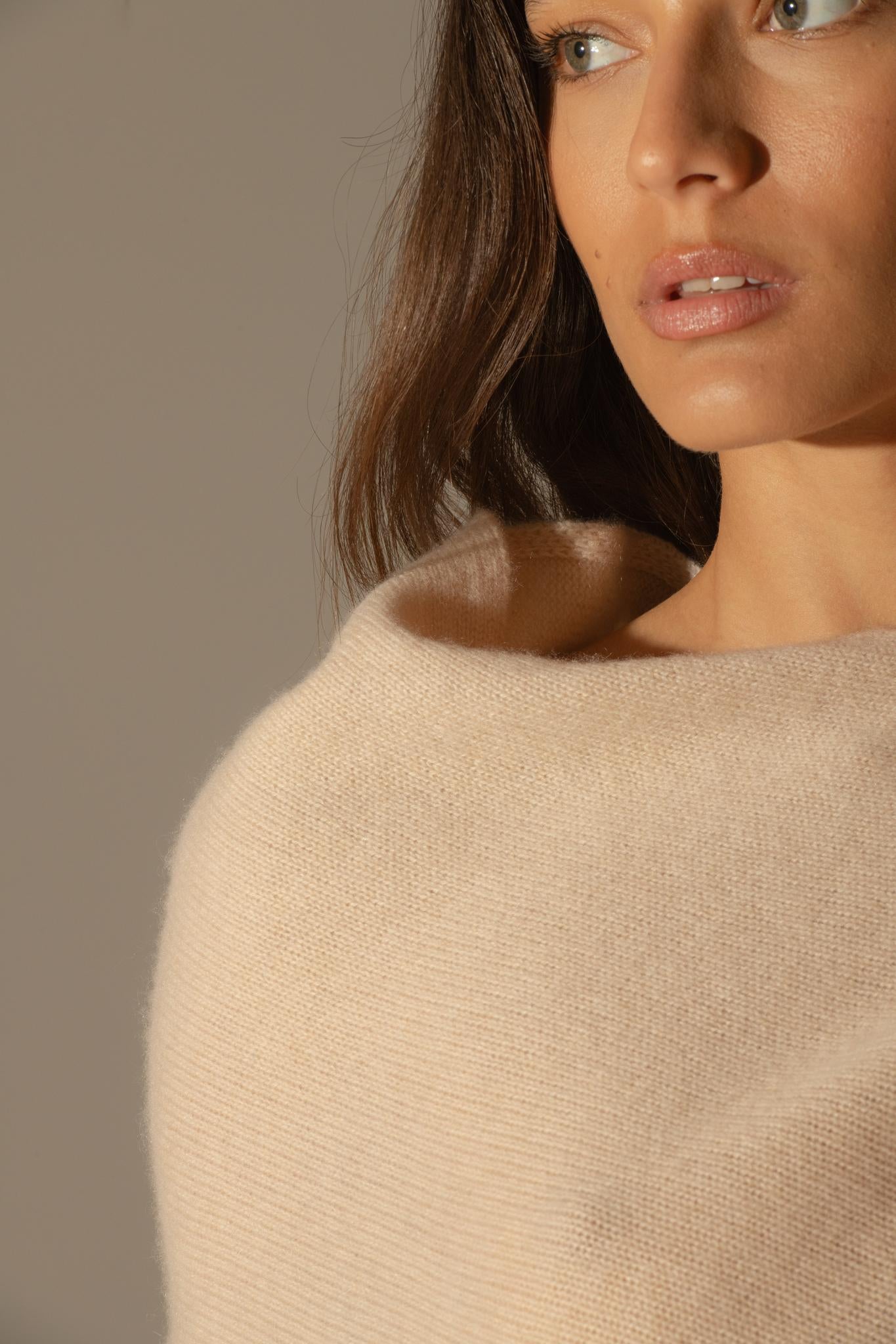 GEORGIA poncho 4 fils sable 100% cachemire