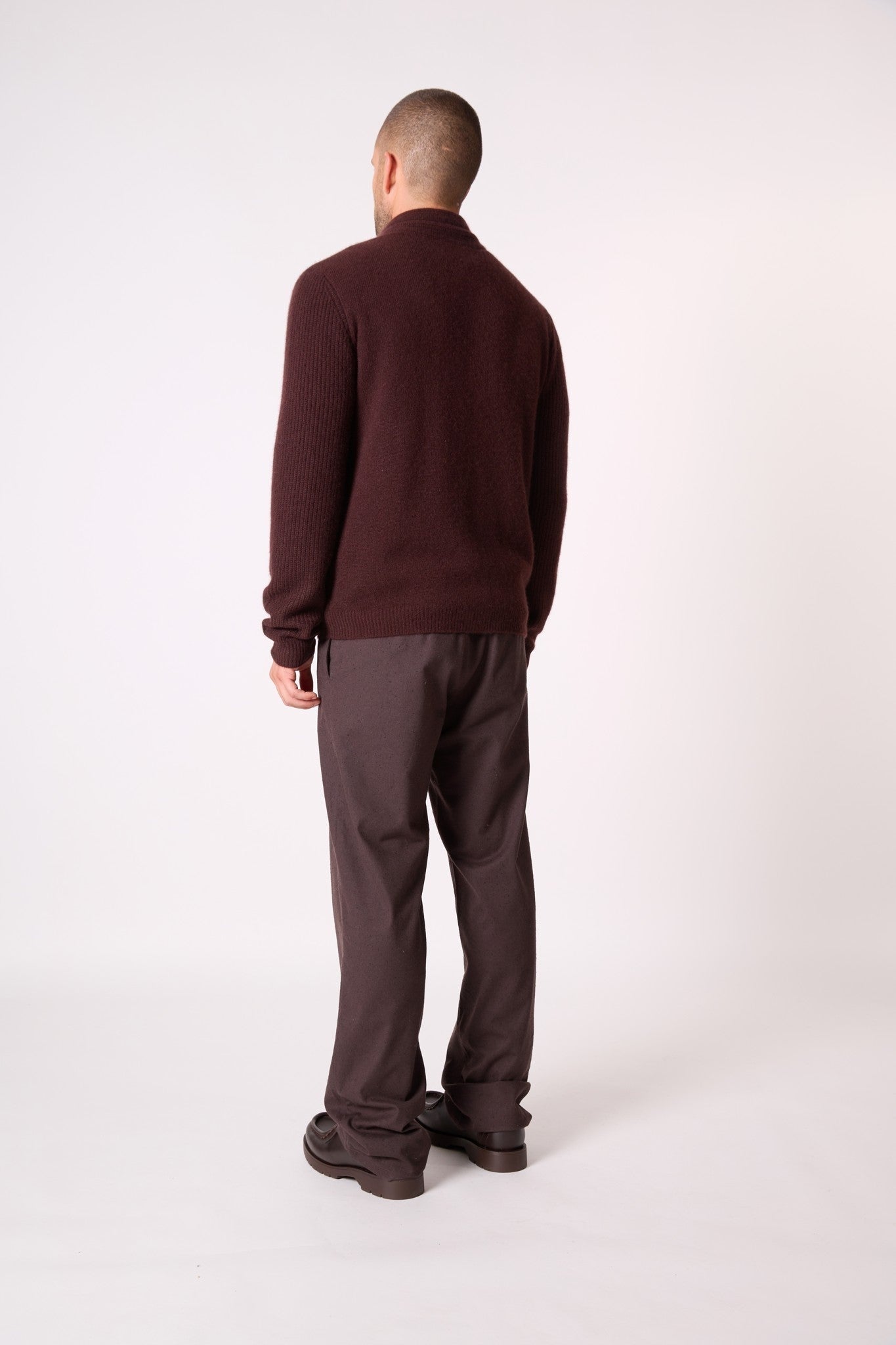 gilmour veste boutonnée col châle 4 fils choco 100% cachemire
