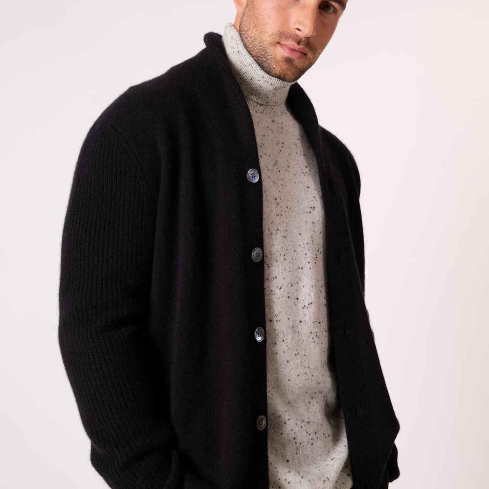 GILMOUR veste boutonnée col châle 4 fils noir 100% cachemire