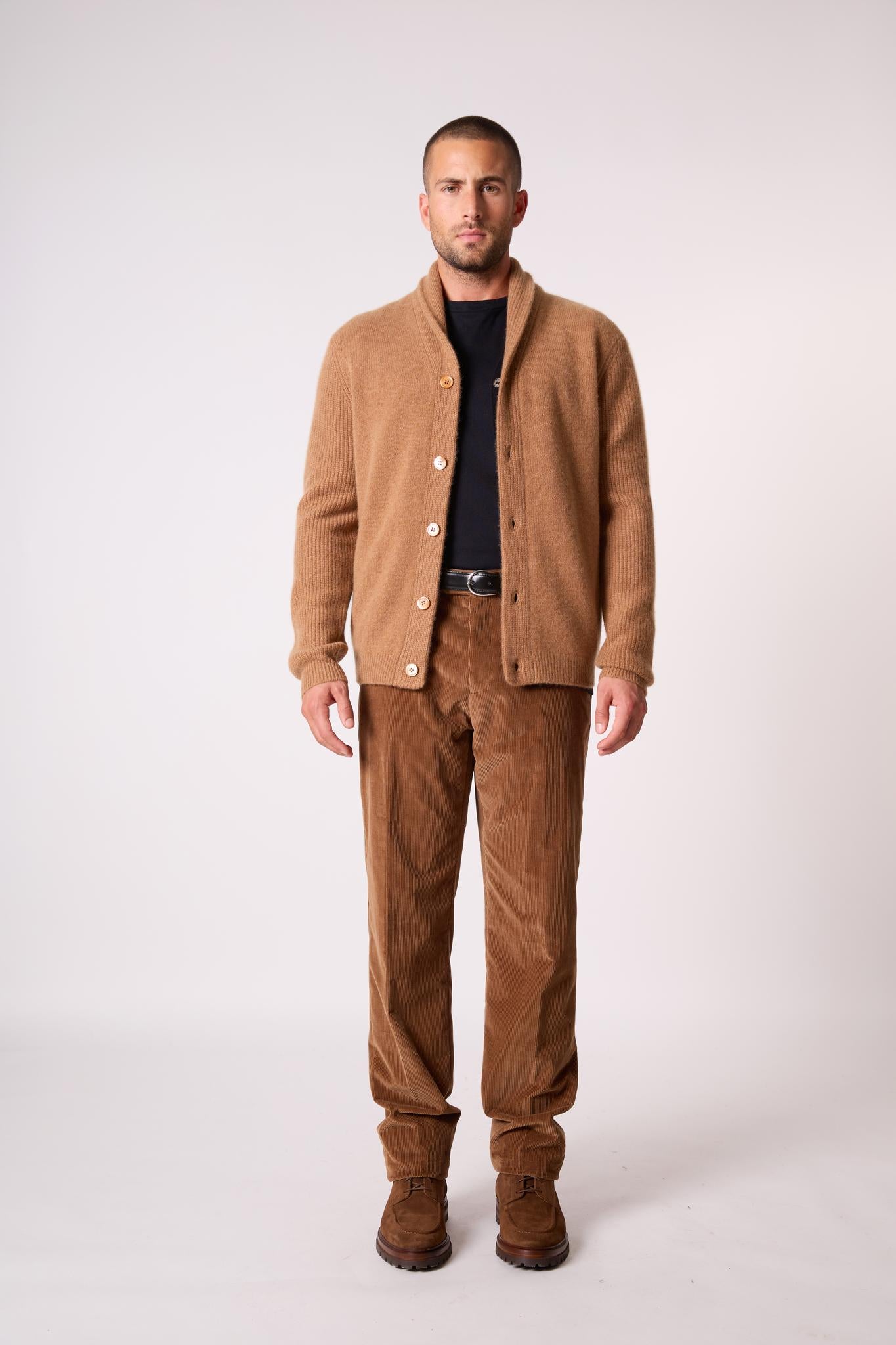 GILMOUR veste boutonnée col châle 4 fils noisette 100% cachemire