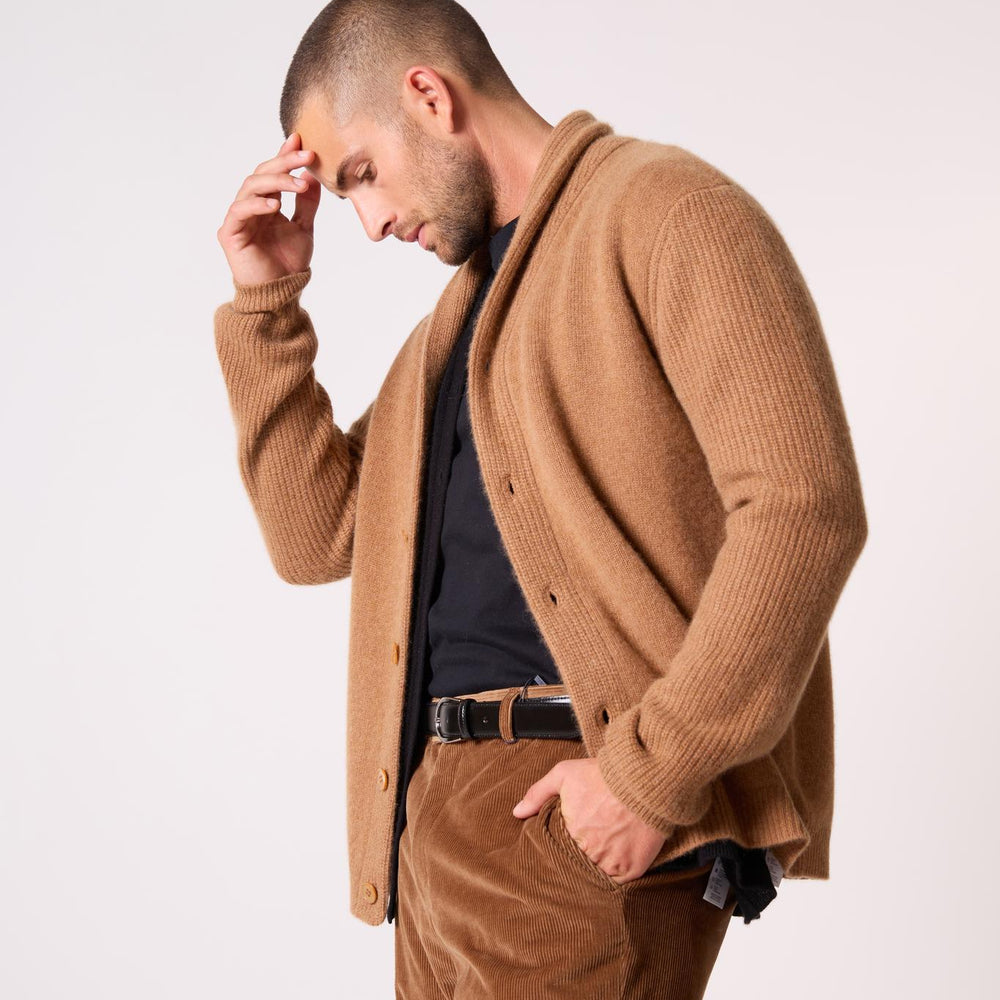 GILMOUR veste boutonnée col châle 4 fils noisette 100% cachemire