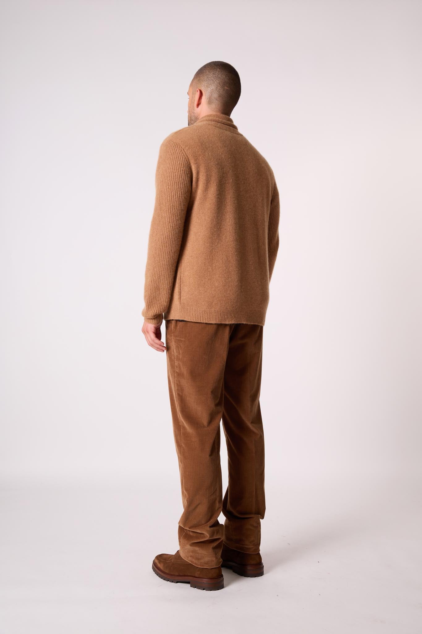 GILMOUR veste boutonnée col châle 4 fils noisette 100% cachemire