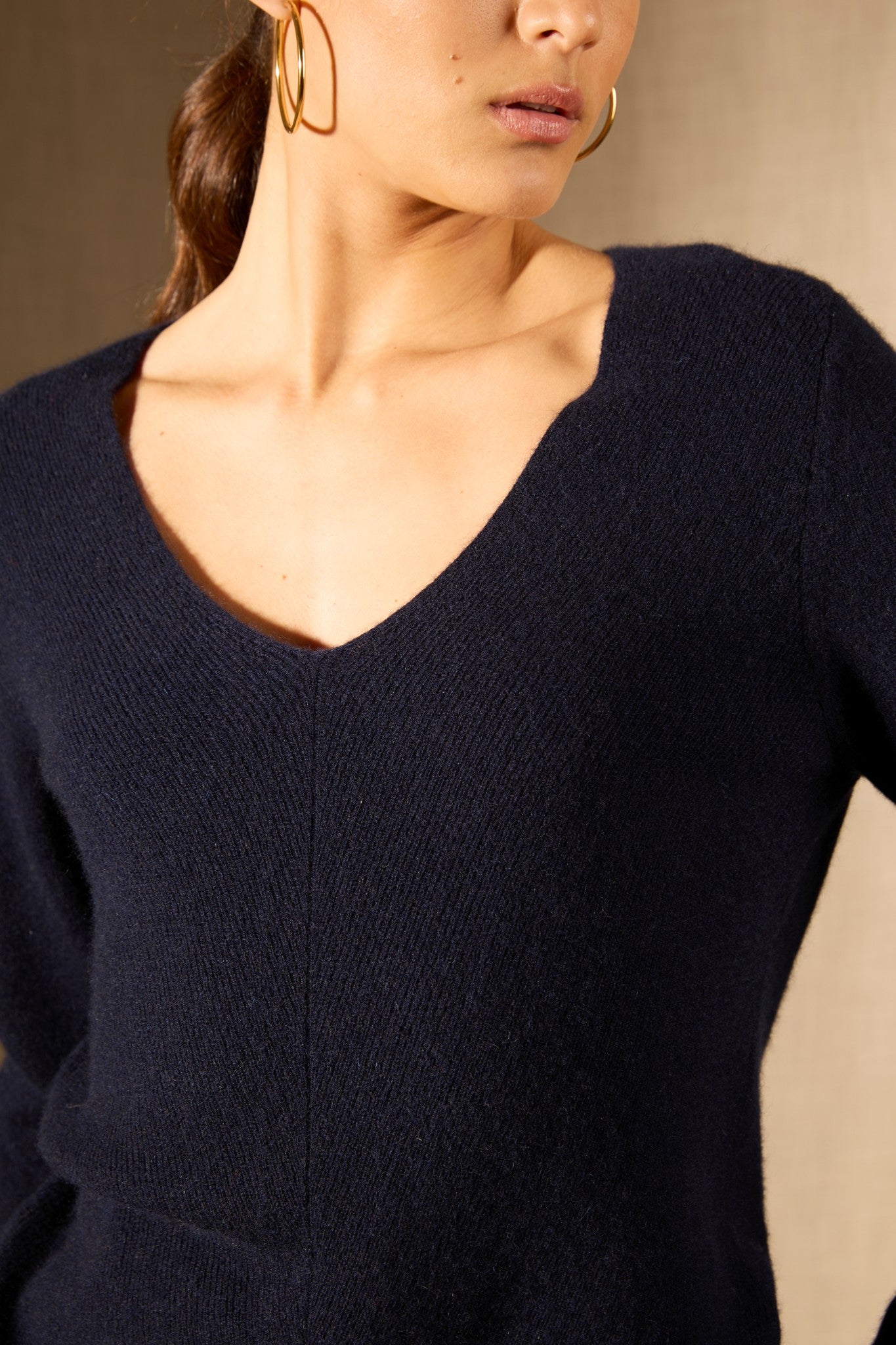 golspie pull col v navy 100% cachemire