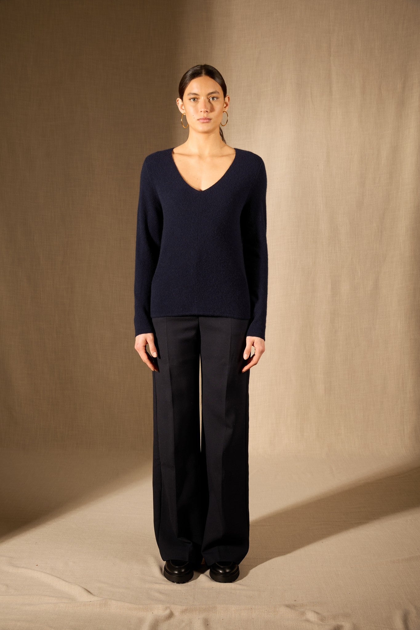 golspie pull col v navy 100% cachemire