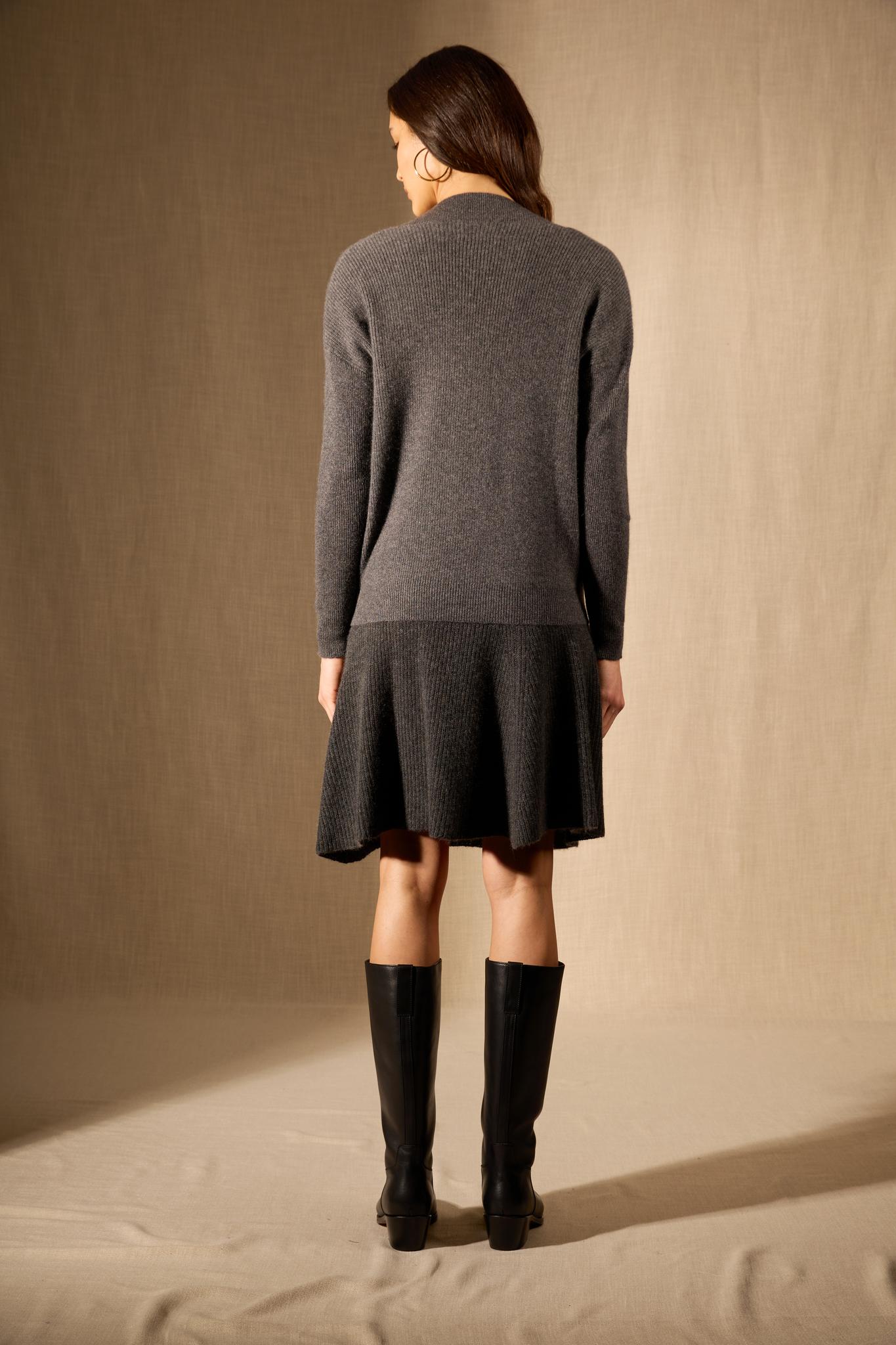 GRAINNE pull col v croisé anthracite chiné 100% cachemire