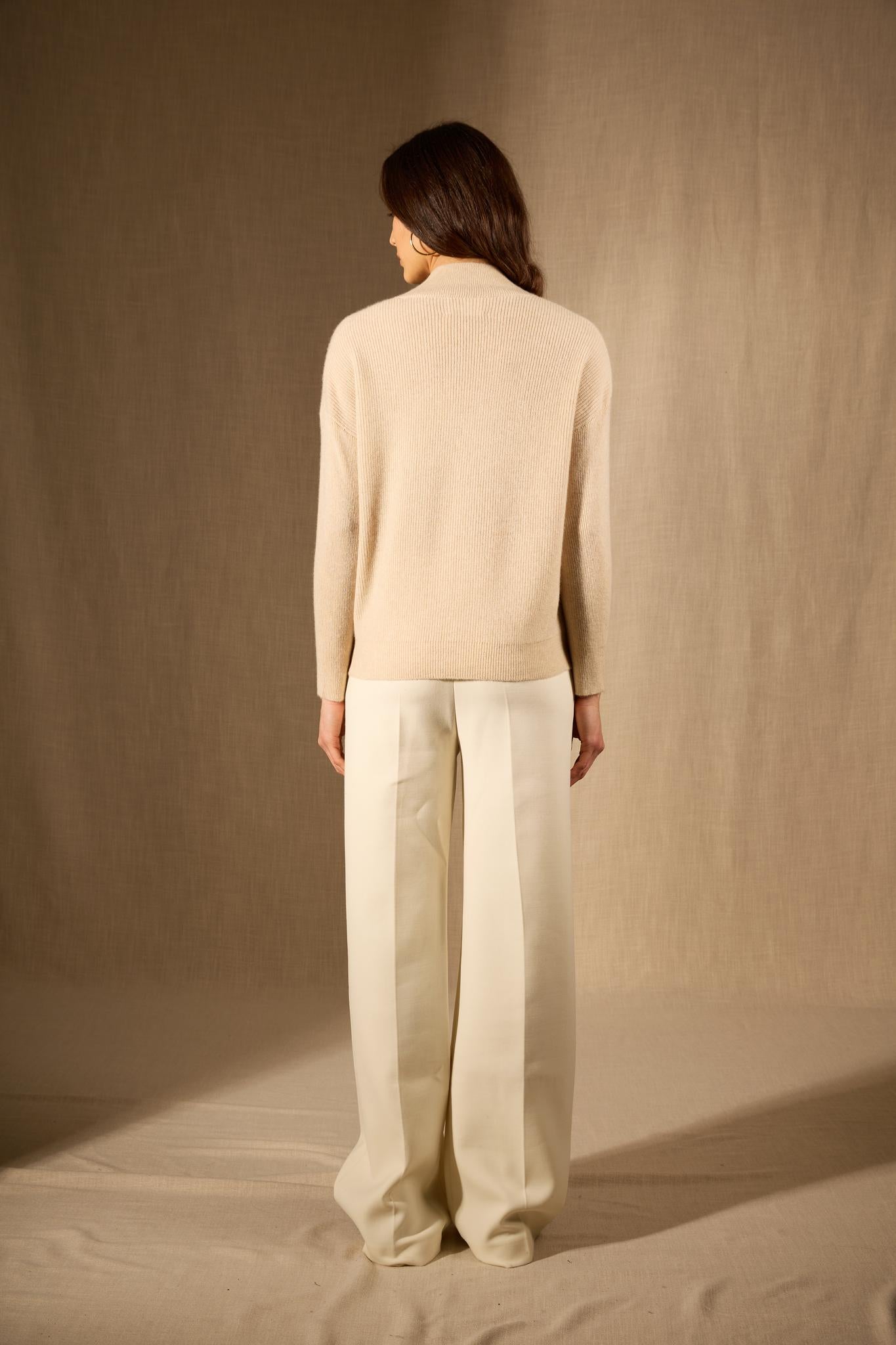 GRAINNE pull col v croisé avoine 100% cachemire