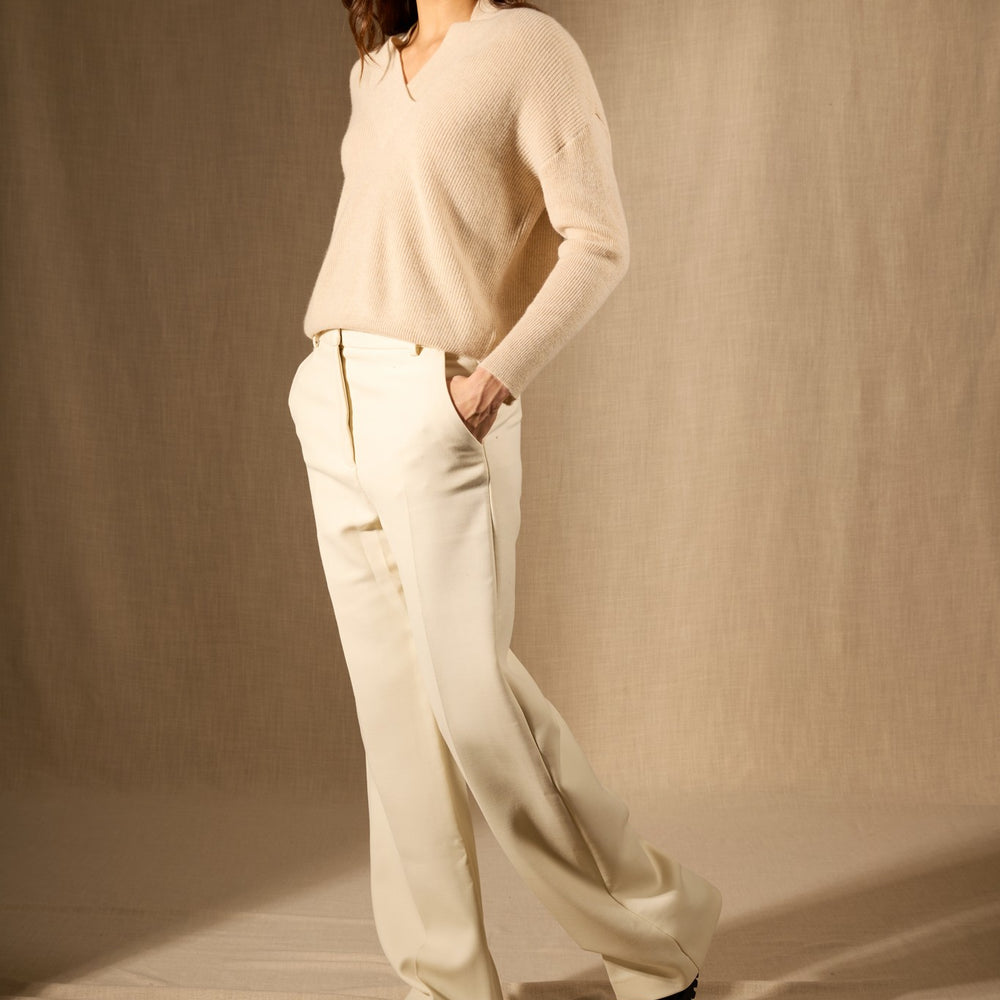 grainne pull col v croisé avoine 100% cachemire